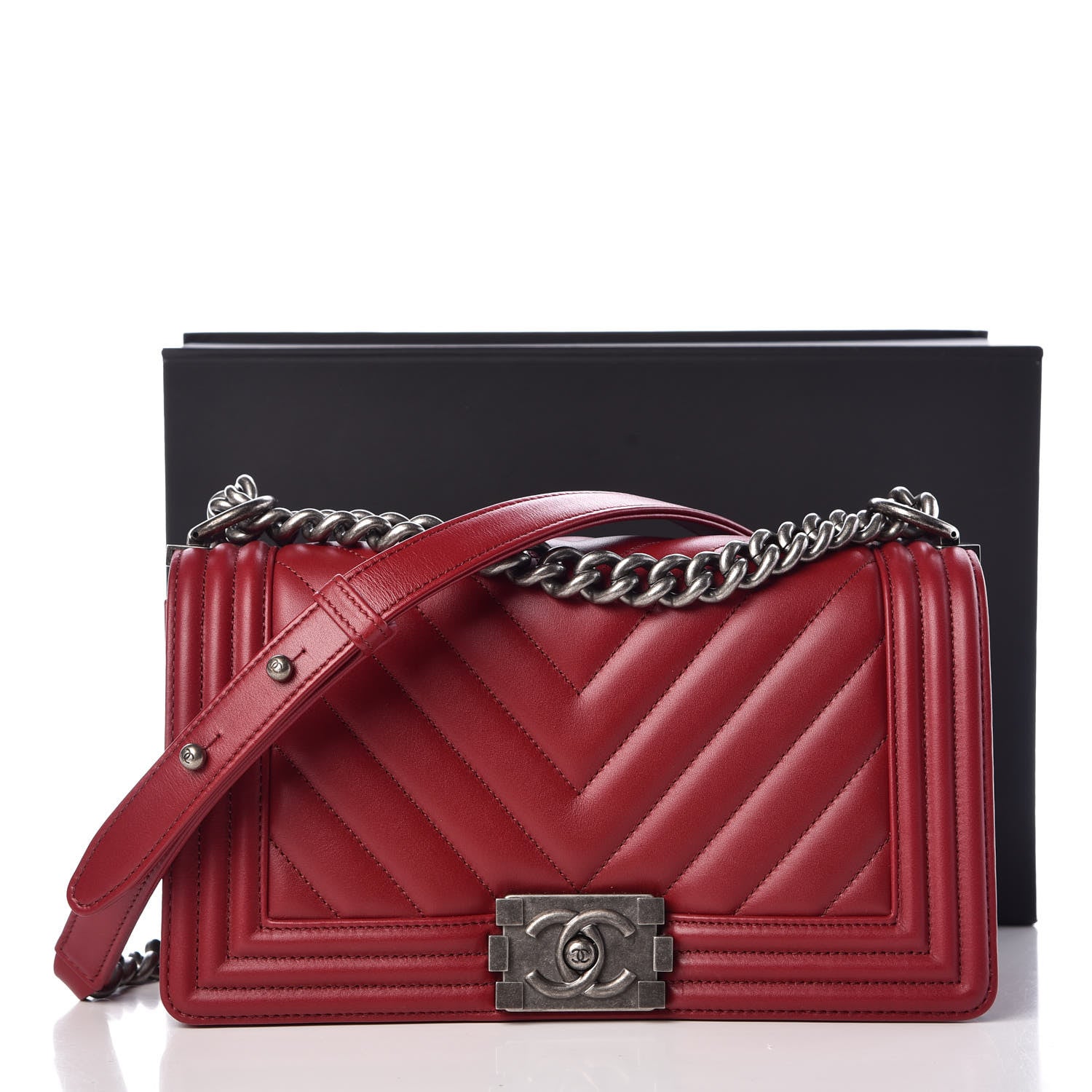 Chanel Calfskin Chevron Quilted Medium Boy Flap Red 7 of 7