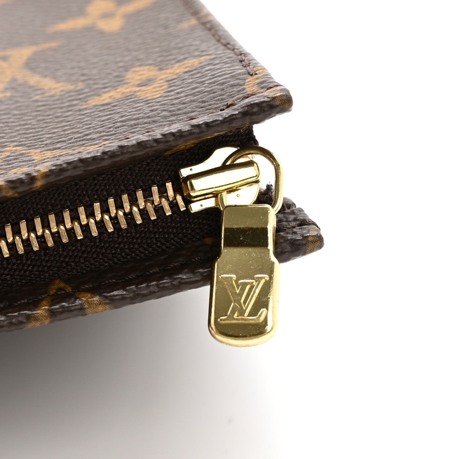 Louis Vuitton Monogram Toiletry Pouch 15 7 of 9