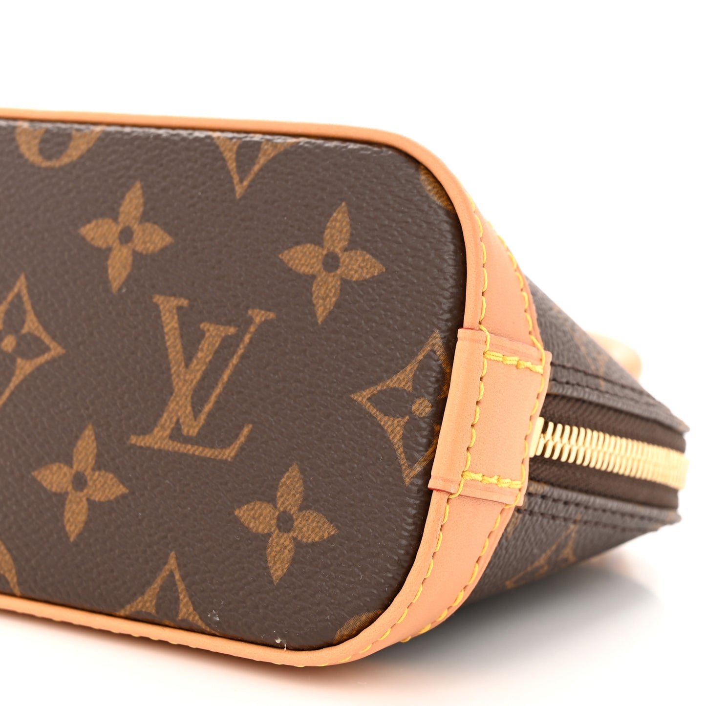 Monogram Nano Alma