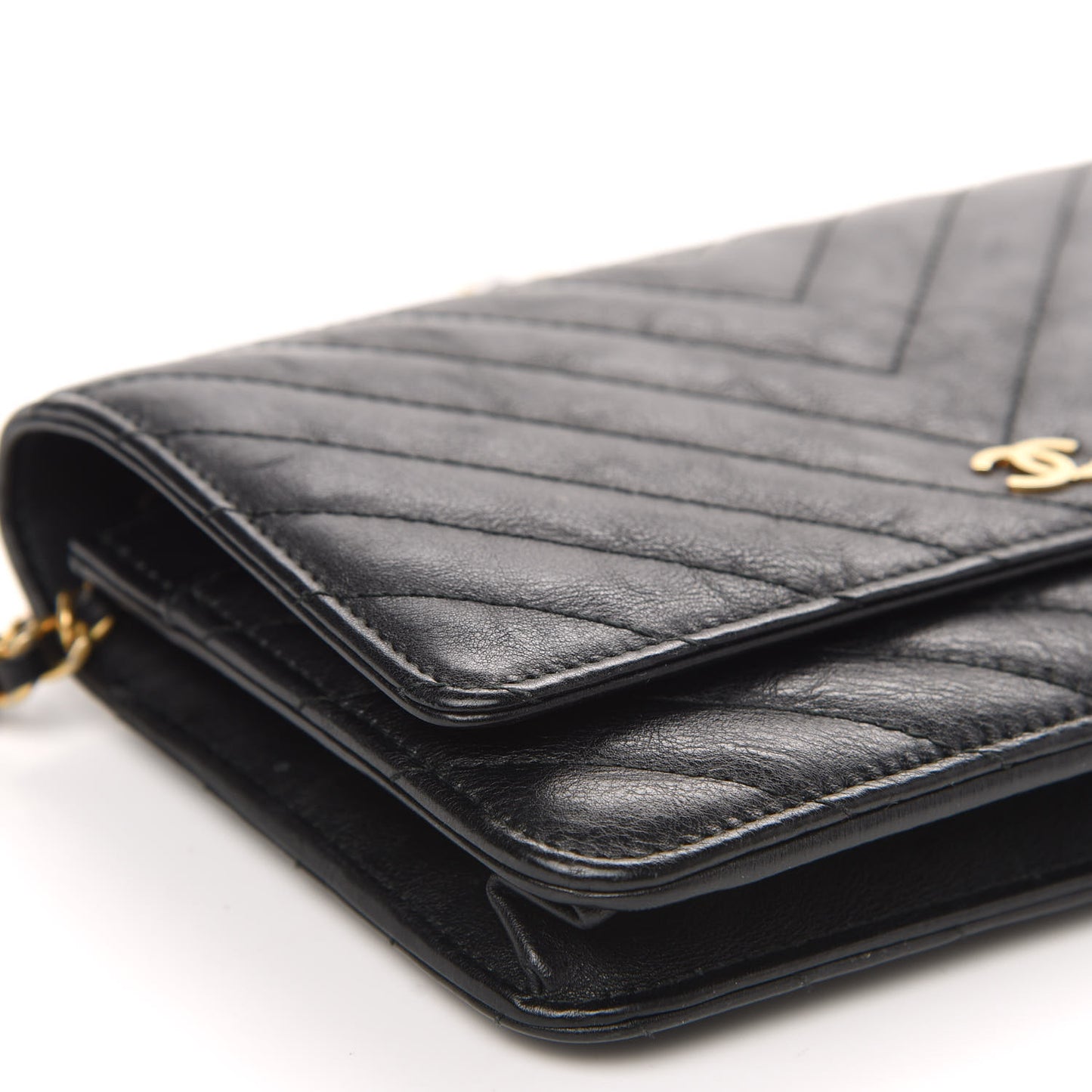 Crumpled Calfskin Chevron Quilted Wallet On Chain WOC Black