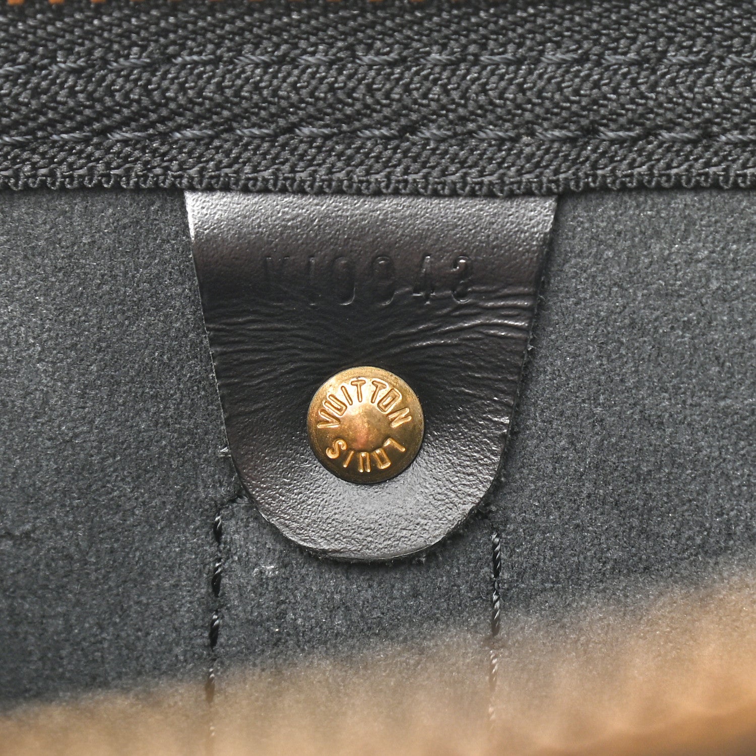 Louis Vuitton Epi Keepall 45 Black 6 of 12