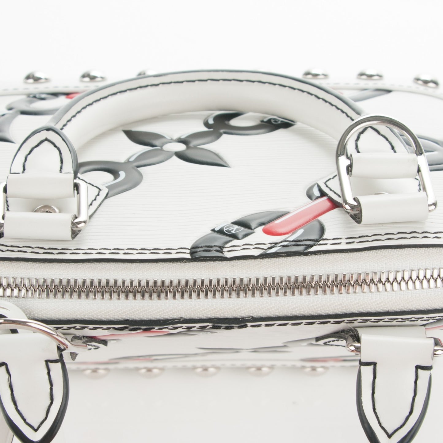 Epi Chain Flower Alma BB White