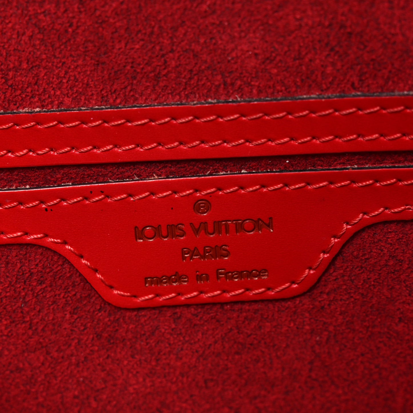 Epi Saint Jacques PM Long Straps Red