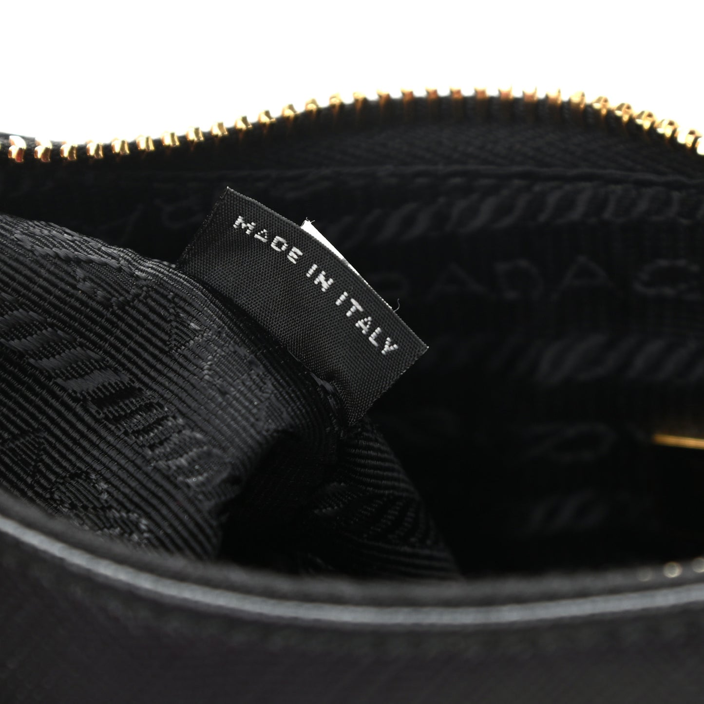 Saffiano Lux Re-Edition 2005 Shoulder Bag Black