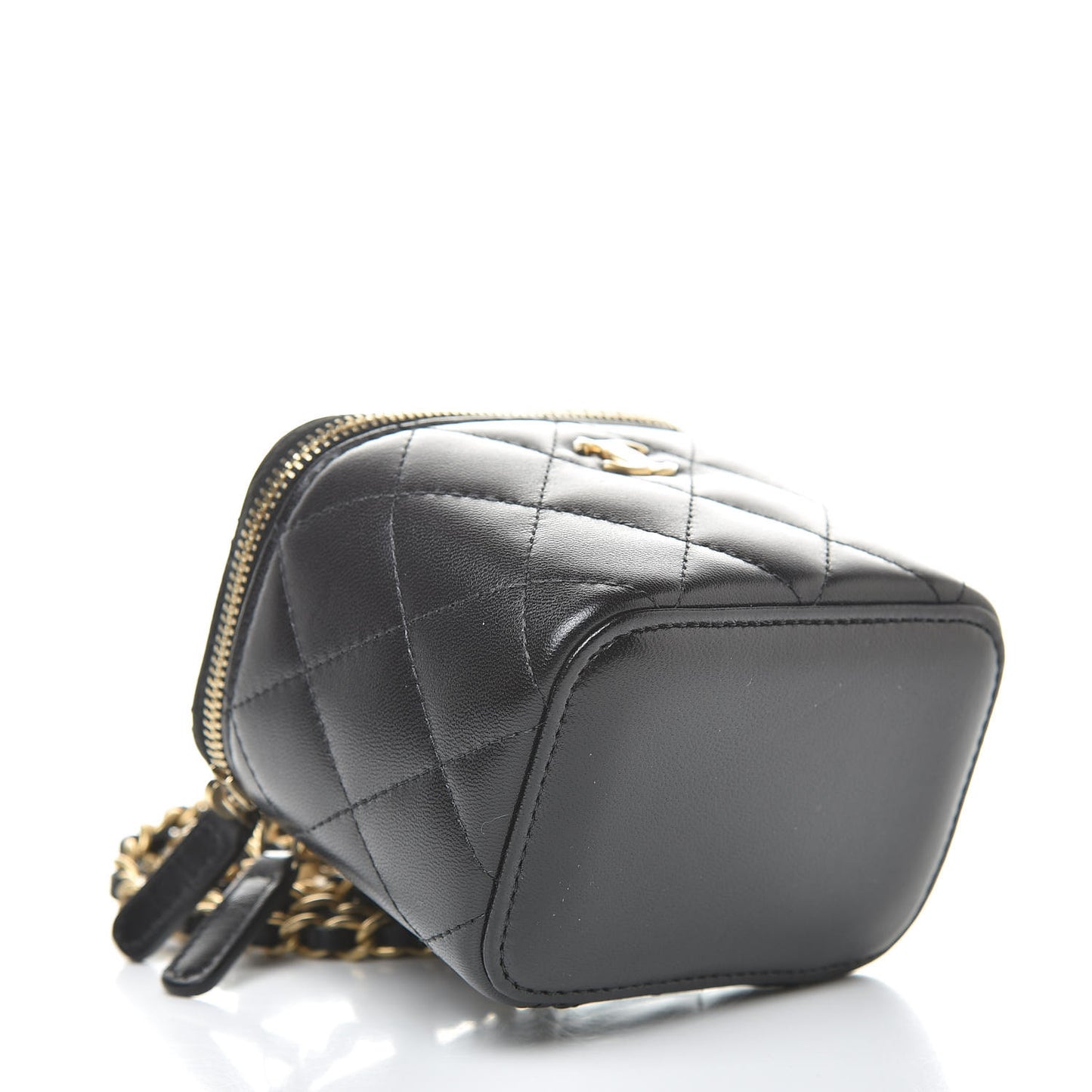 Lambskin Quilted Pearl Crush Box With Chain Black