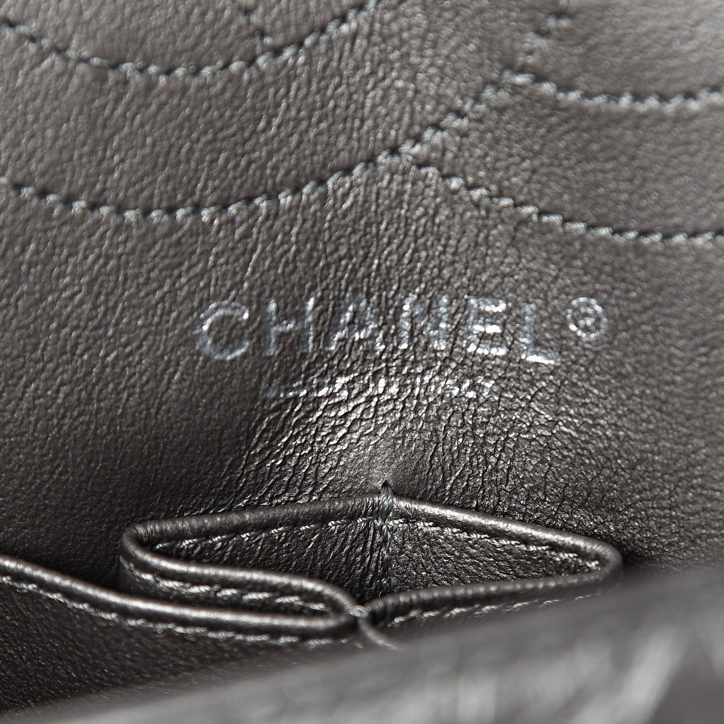 Metallic Aged Calfskin 2.55 Reissue 225 Flap Silver