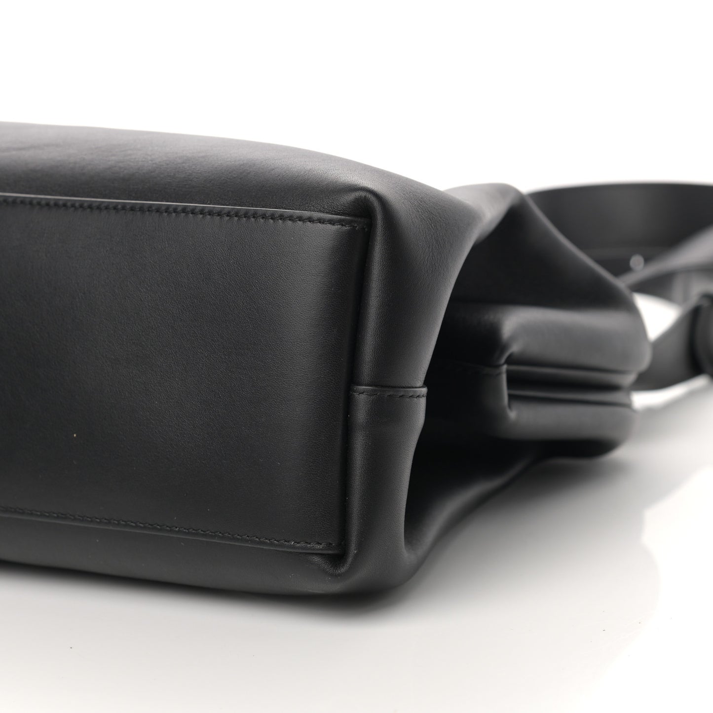 Calfskin Large The Point Triangle Bag Black