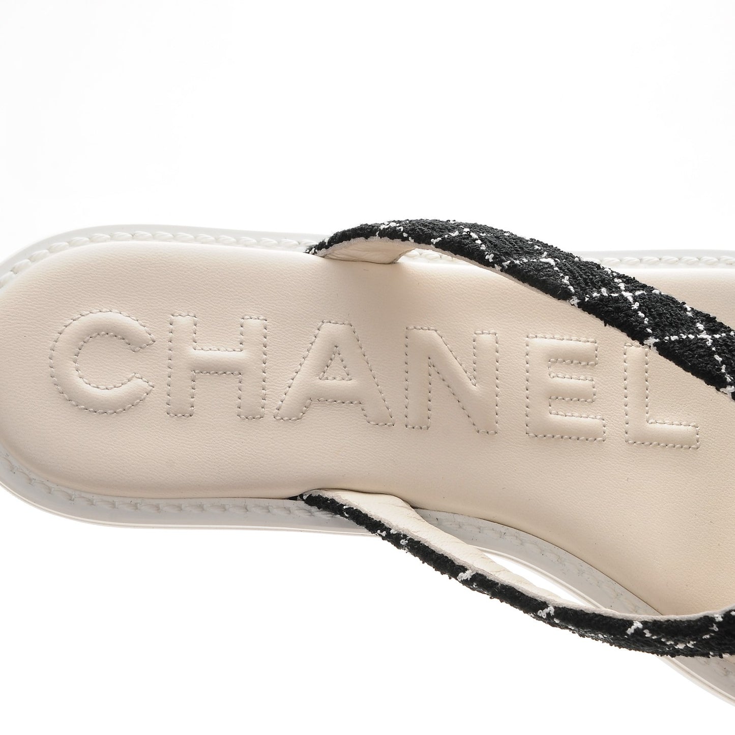Tweed Quilted Camellia Thong Sandals 39.5 Black White