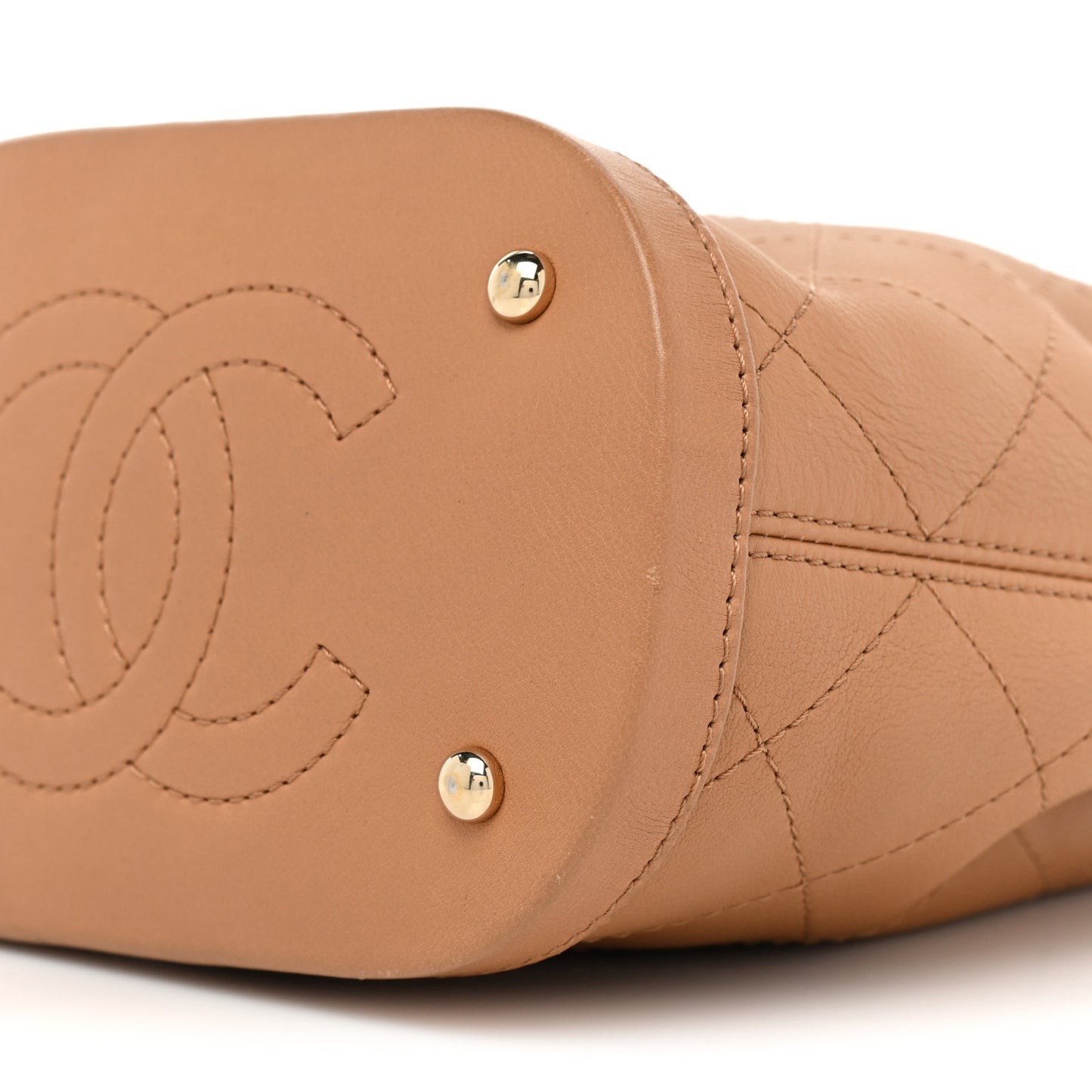 Calfskin Stitched Chain Bucket Bag Camel