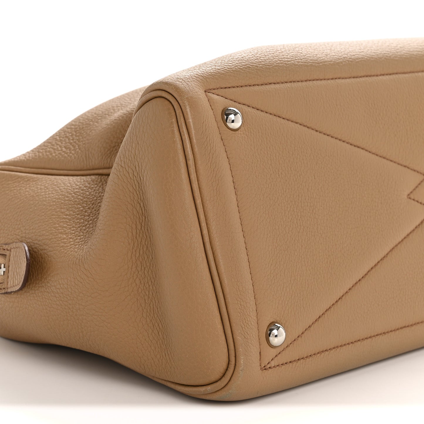 Taurillon Clemence Victoria II 35 Biscuit
