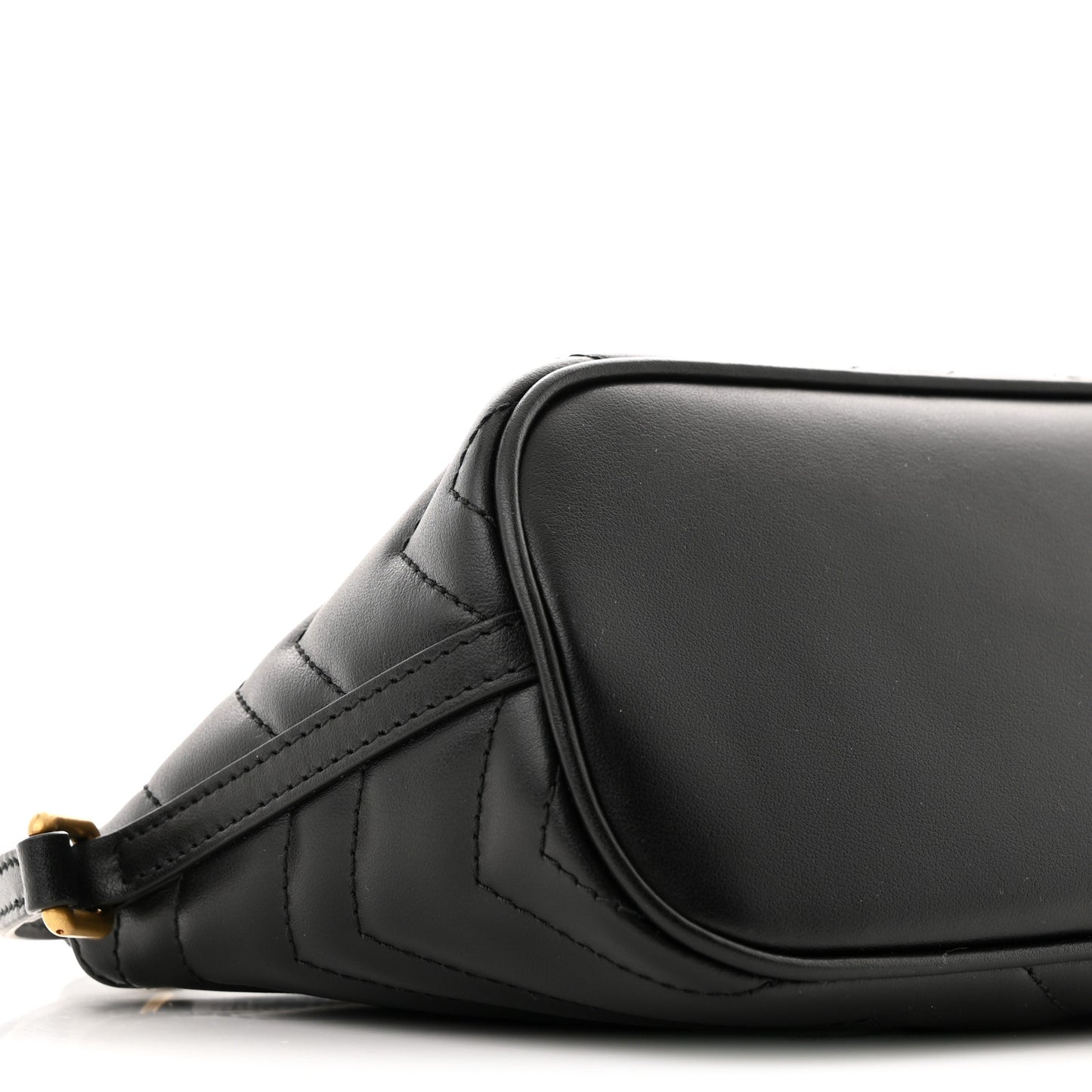 Calfskin Matelasse Chevron GG Marmont Sling Shoulder Bag Black