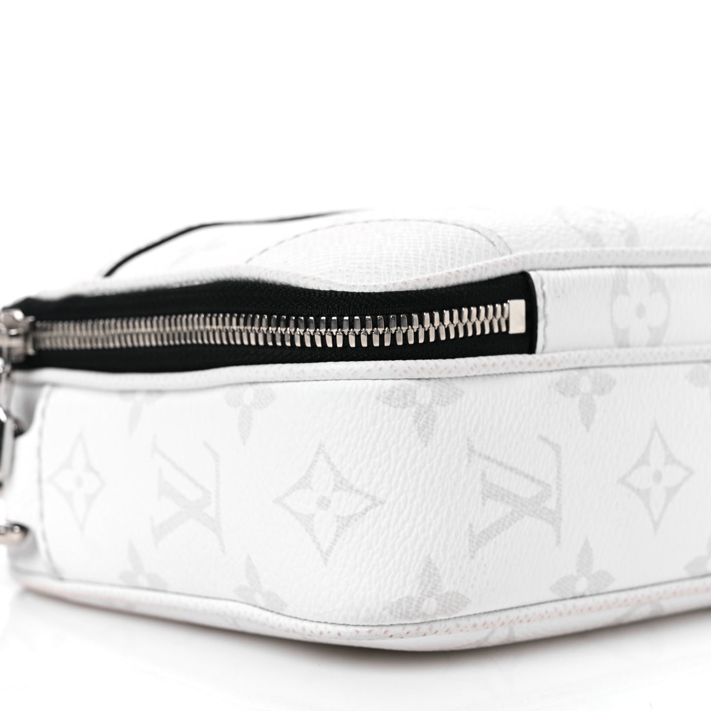 Taiga Monogram Alpha Messenger Optic White