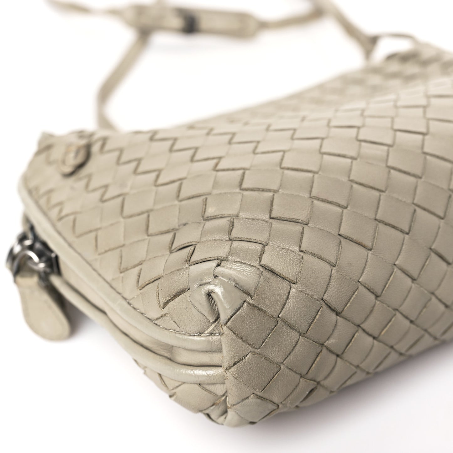 Nappa Intrecciato Nodini Crossbody Messenger Light Grey
