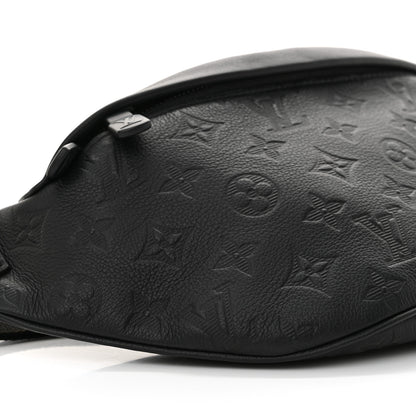 Louis Vuitton Calfskin Monogram Shadow Discovery Bumbag Black 8 of 9