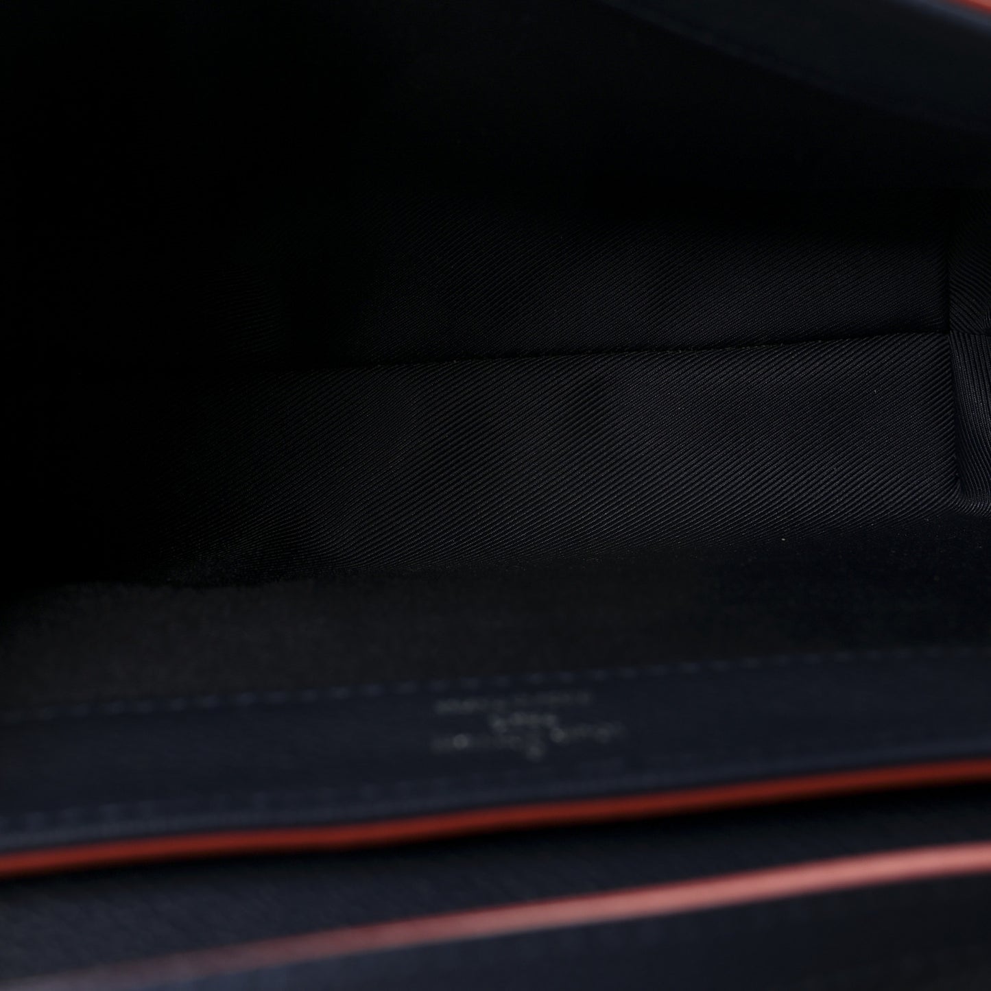 Calfskin Lockme II Chain Bag BB Marine Rouge
