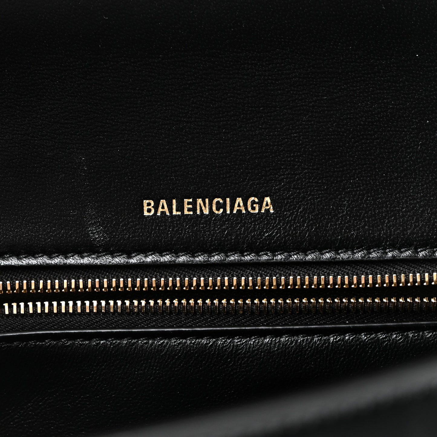 Shiny Box Calfskin Medium Hourglass Top Handle Bag Black