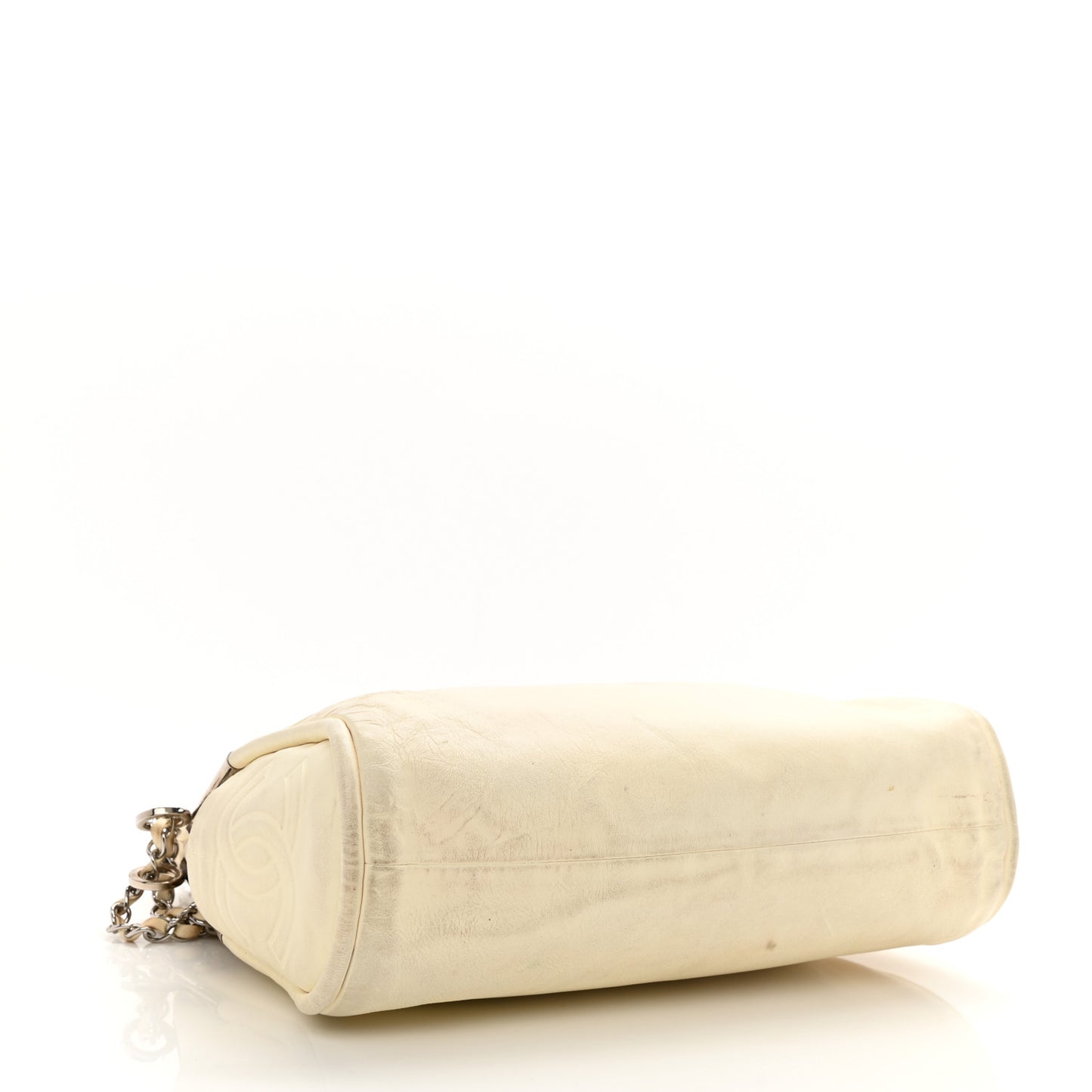Lambskin Medium Ultimate Soft Tote Ivory