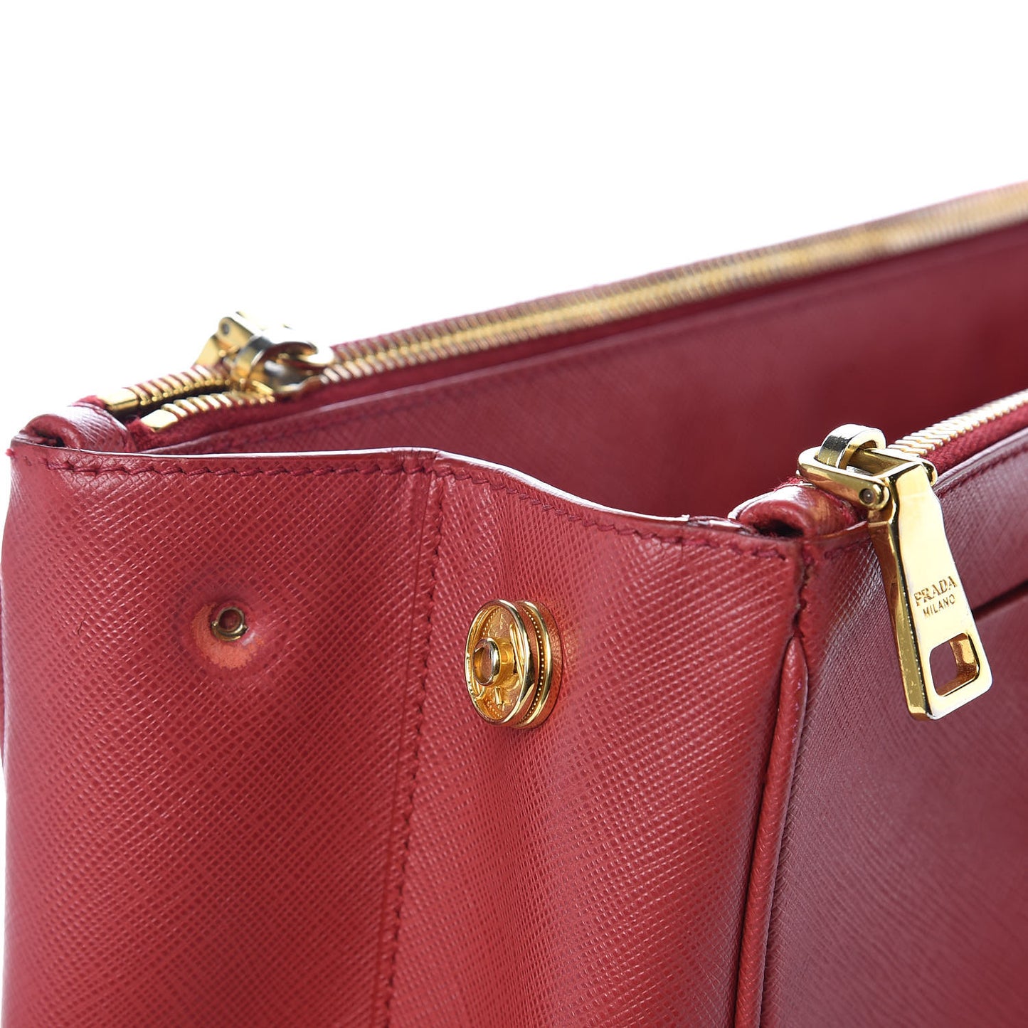 Saffiano Medium Galleria Double Zip Tote Fuoco