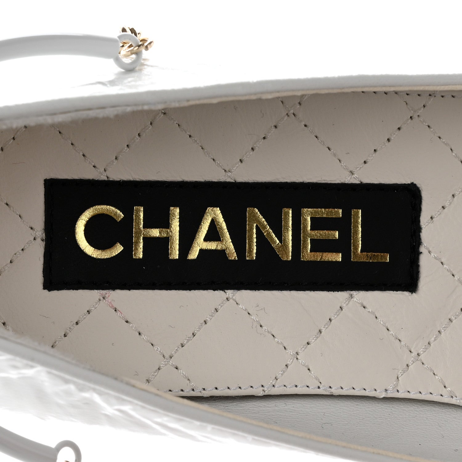 Chanel Shiny Lambskin Lambskin Metal Cap Toe Ankle Chain Ballerina Flats 38 White Black 8 of 17