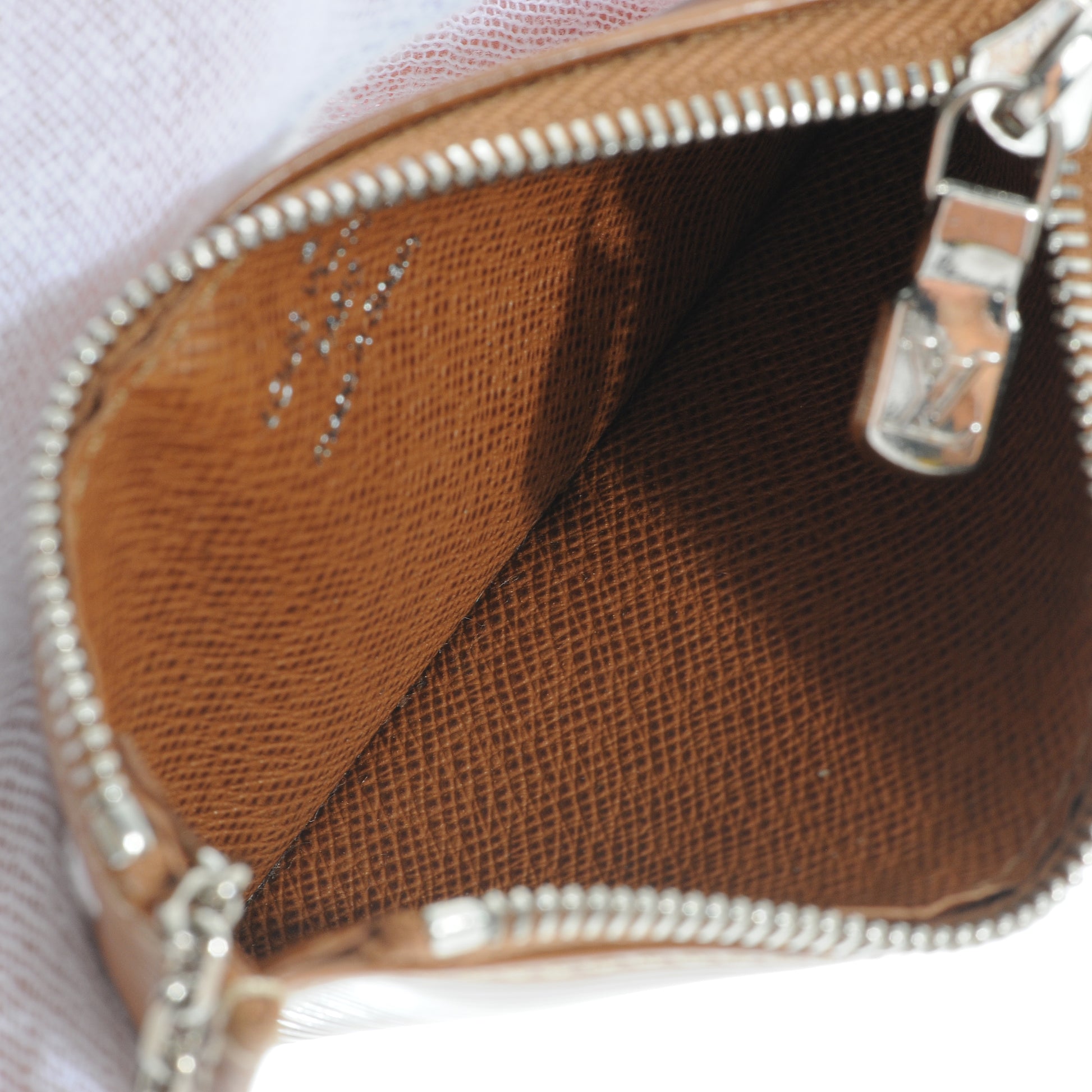 Louis Vuitton Epi Key Pouch Cannelle 6 of 6