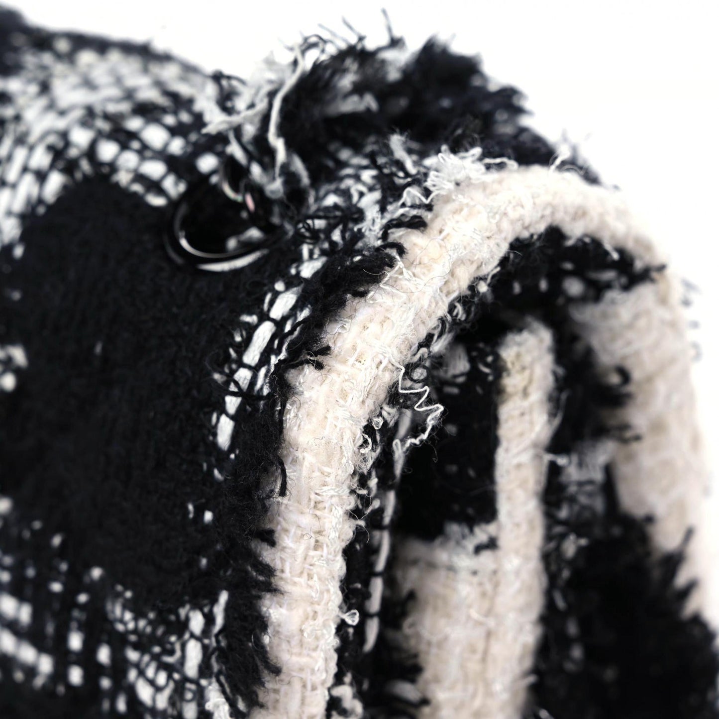 Tweed Quilted Tartan Medium Double Flap Black White
