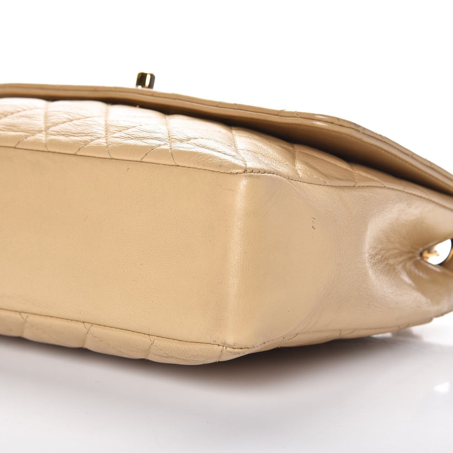 Lambskin Quilted Medium Single Flap Beige