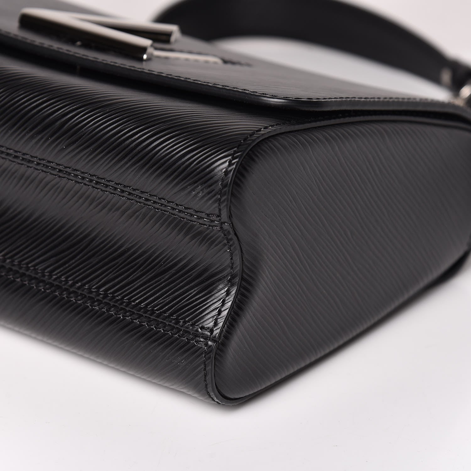 Louis Vuitton Epi Twist Shoulder Bag MM Black 8 of 11