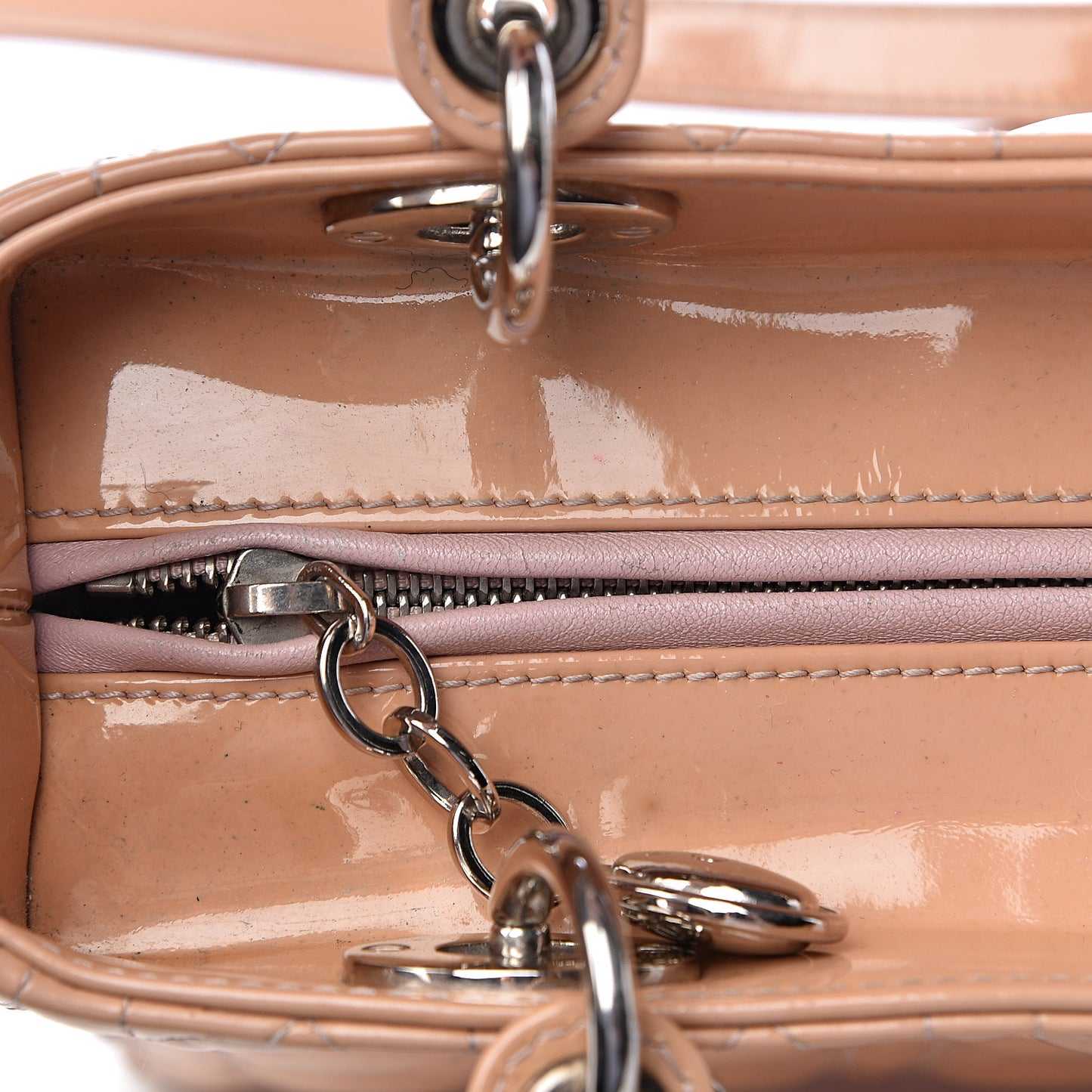 Patent Cannage Medium Lady Dior Beige