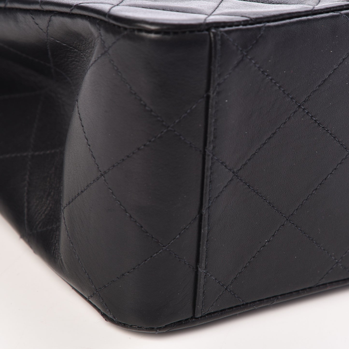 Lambskin Quilted XL Jumbo Single Flap Black