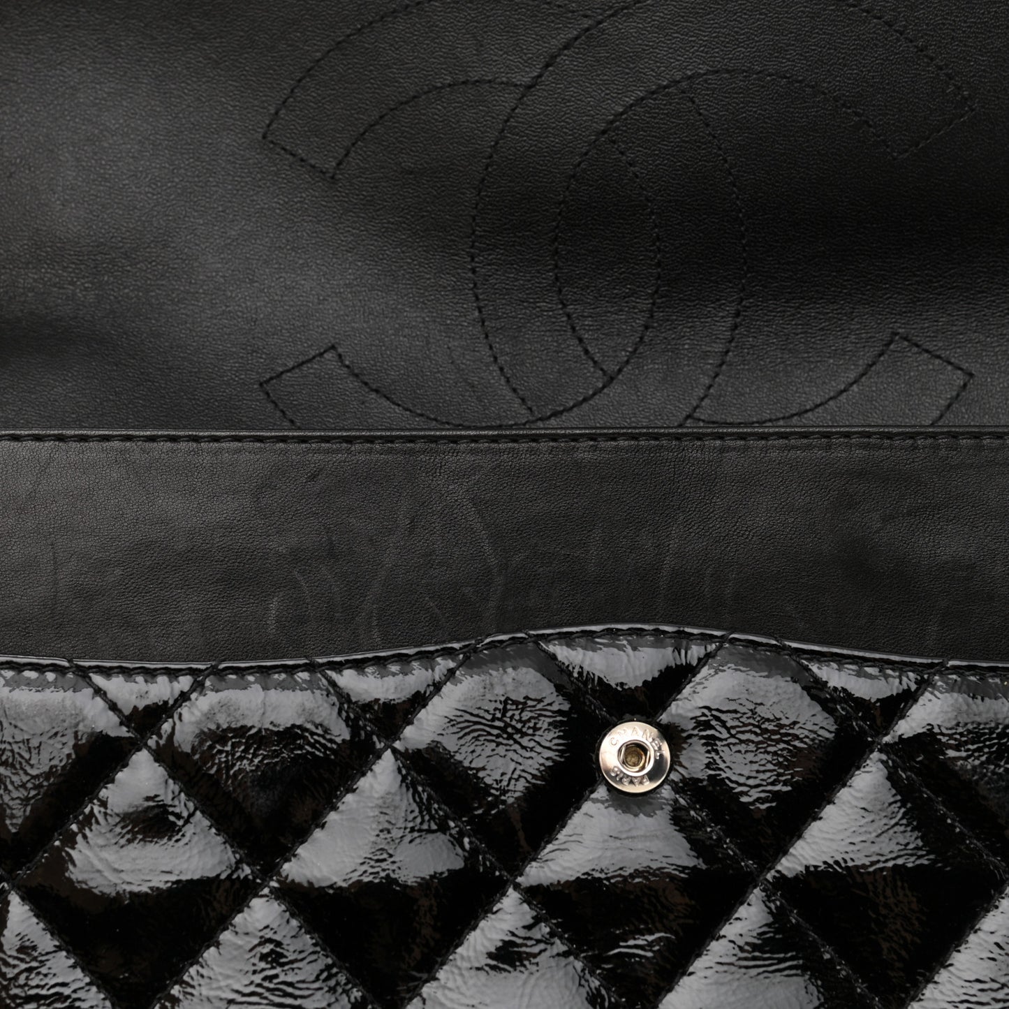 Distressed Patent Quilted 2.55 Reissue 227 Flap Black