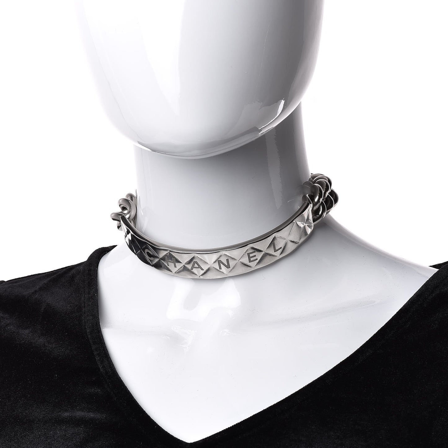 Metal Logo Choker Necklace Silver