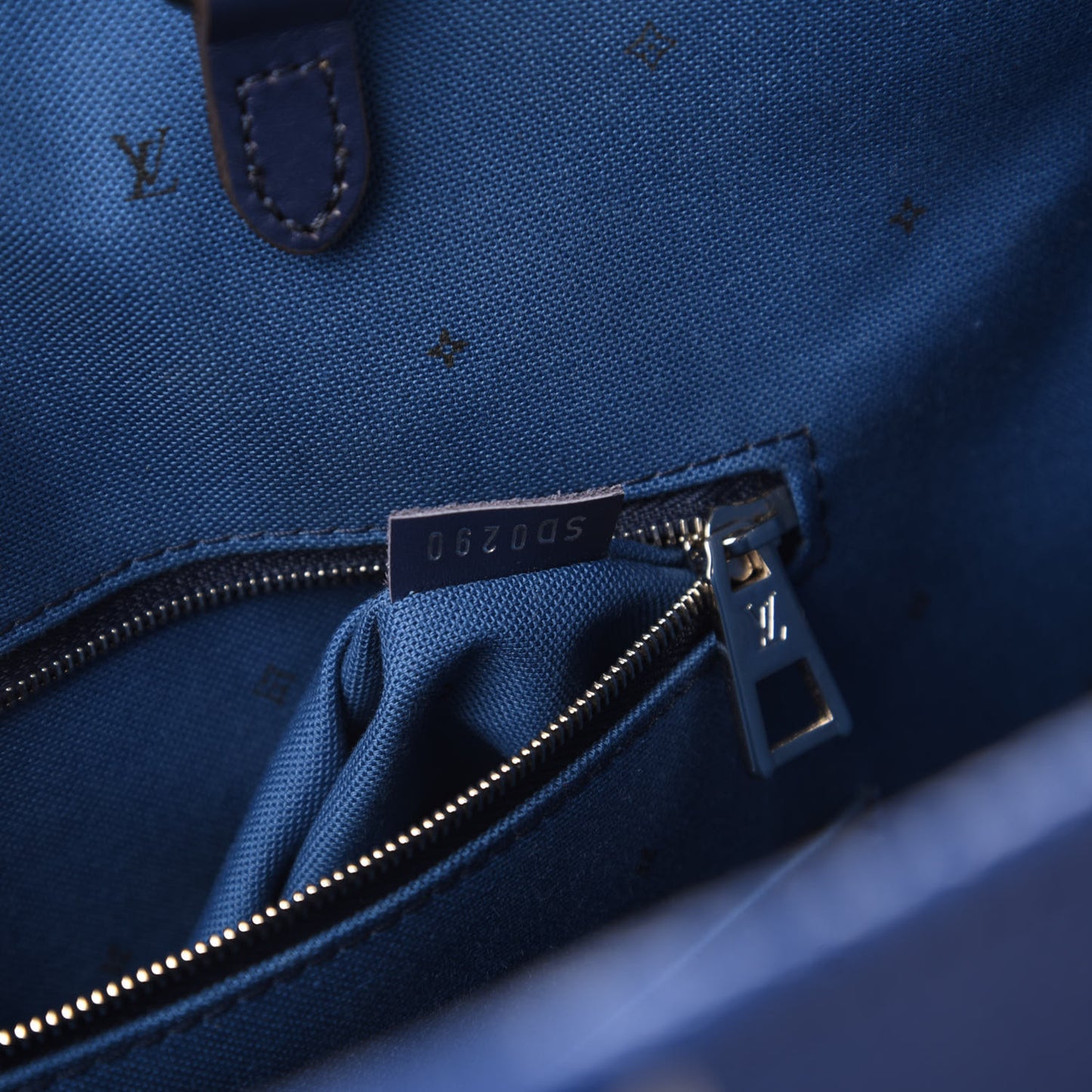 Monogram Escale Onthego GM Blue