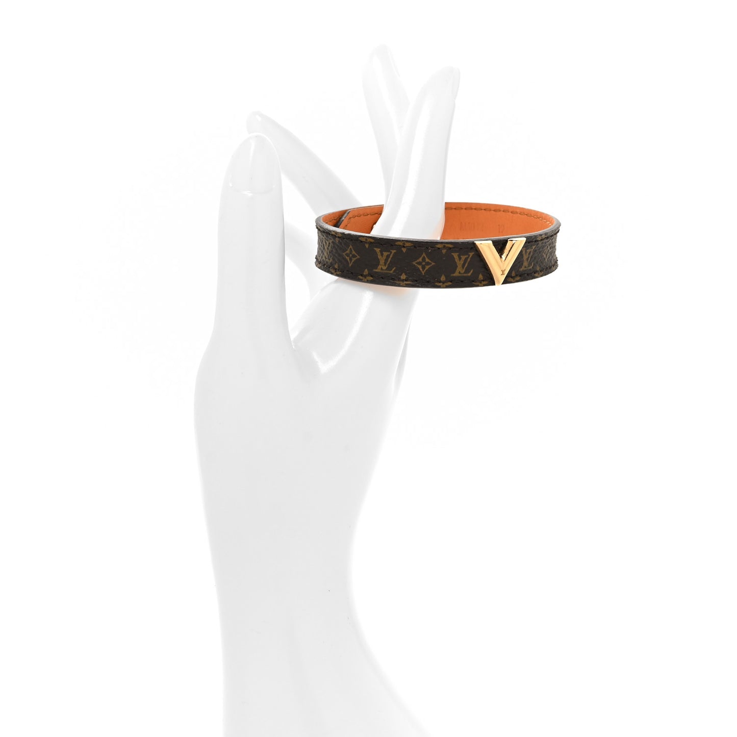 Monogram Essential V Bracelet 19