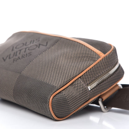 Louis Vuitton Damier Geant Acrobat Terre 7 of 9