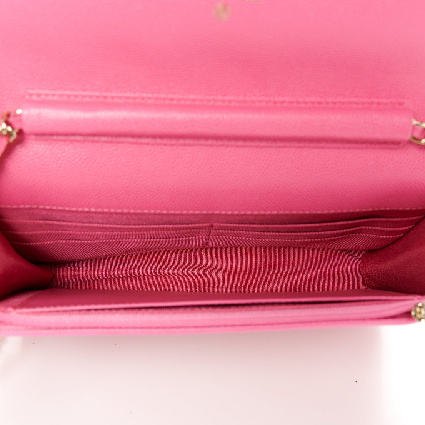 Caviar Quilted Wallet on Chain WOC Pink