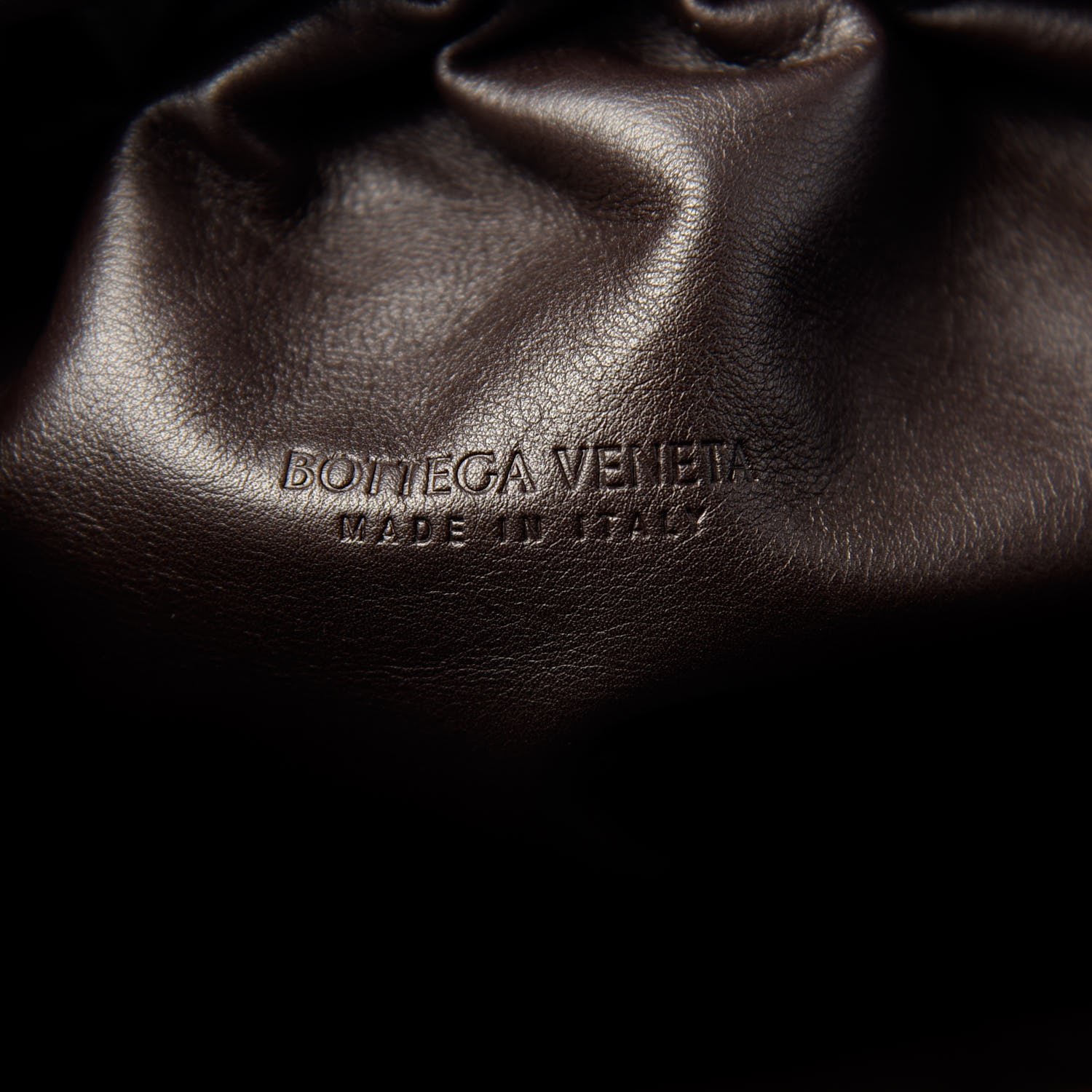 Bottega Veneta Smooth Butter Calf The Pouch Oversized Clutch Fondente 6 of 7