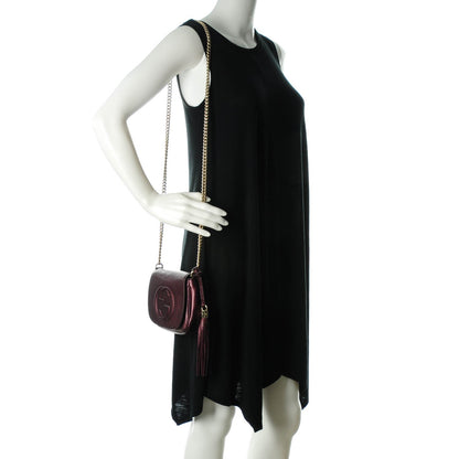 Gucci Metallic Pebbled Calfskin Small Soho Flap Crossbody Burgundy 2 of 7