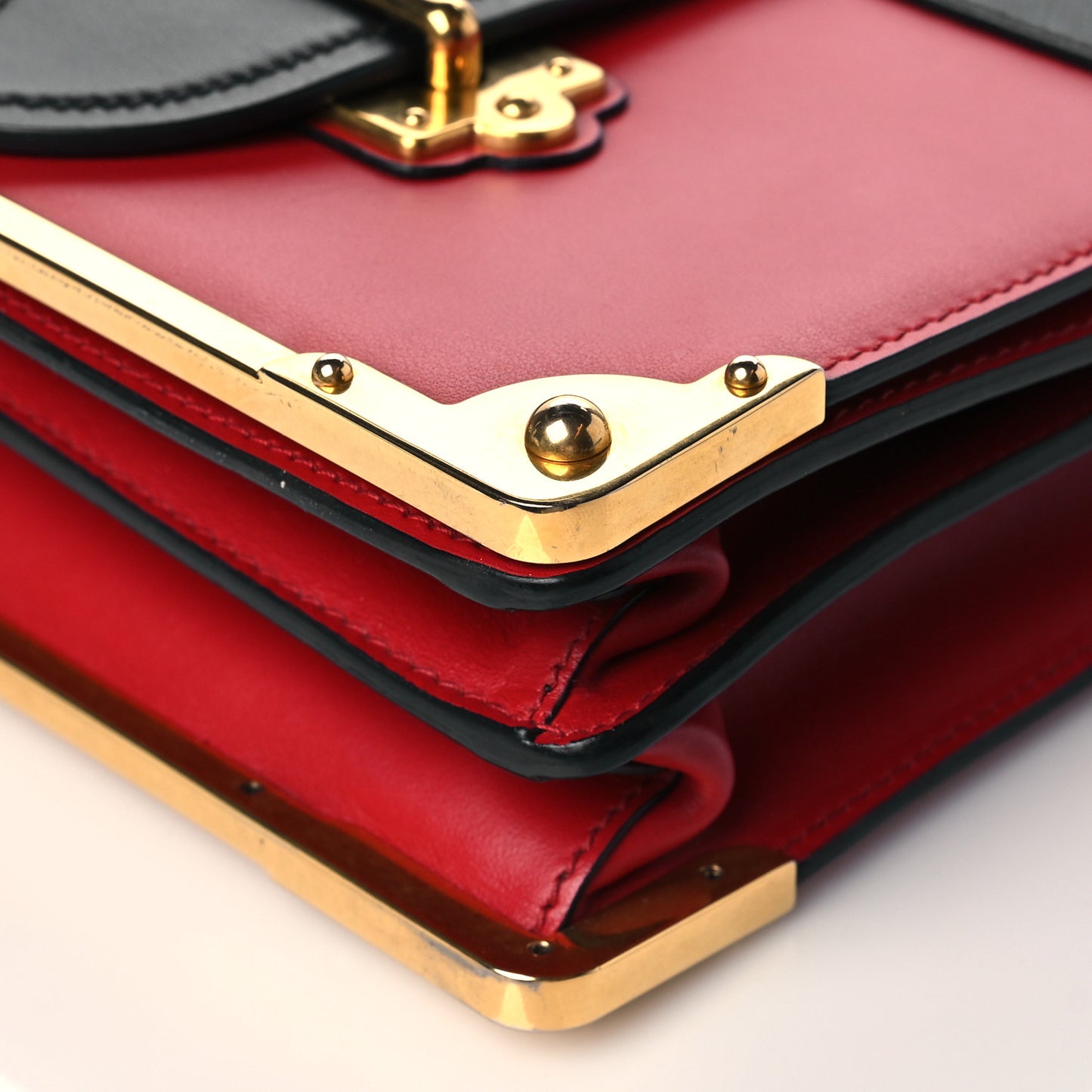 City Calfskin Saffiano Cahier Bag Fuoco Black