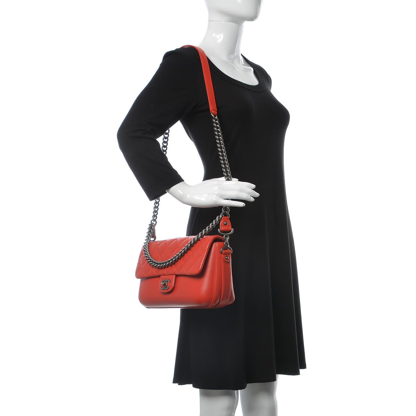 Calfskin Quilted Large Rock My Shoulder Flap Red