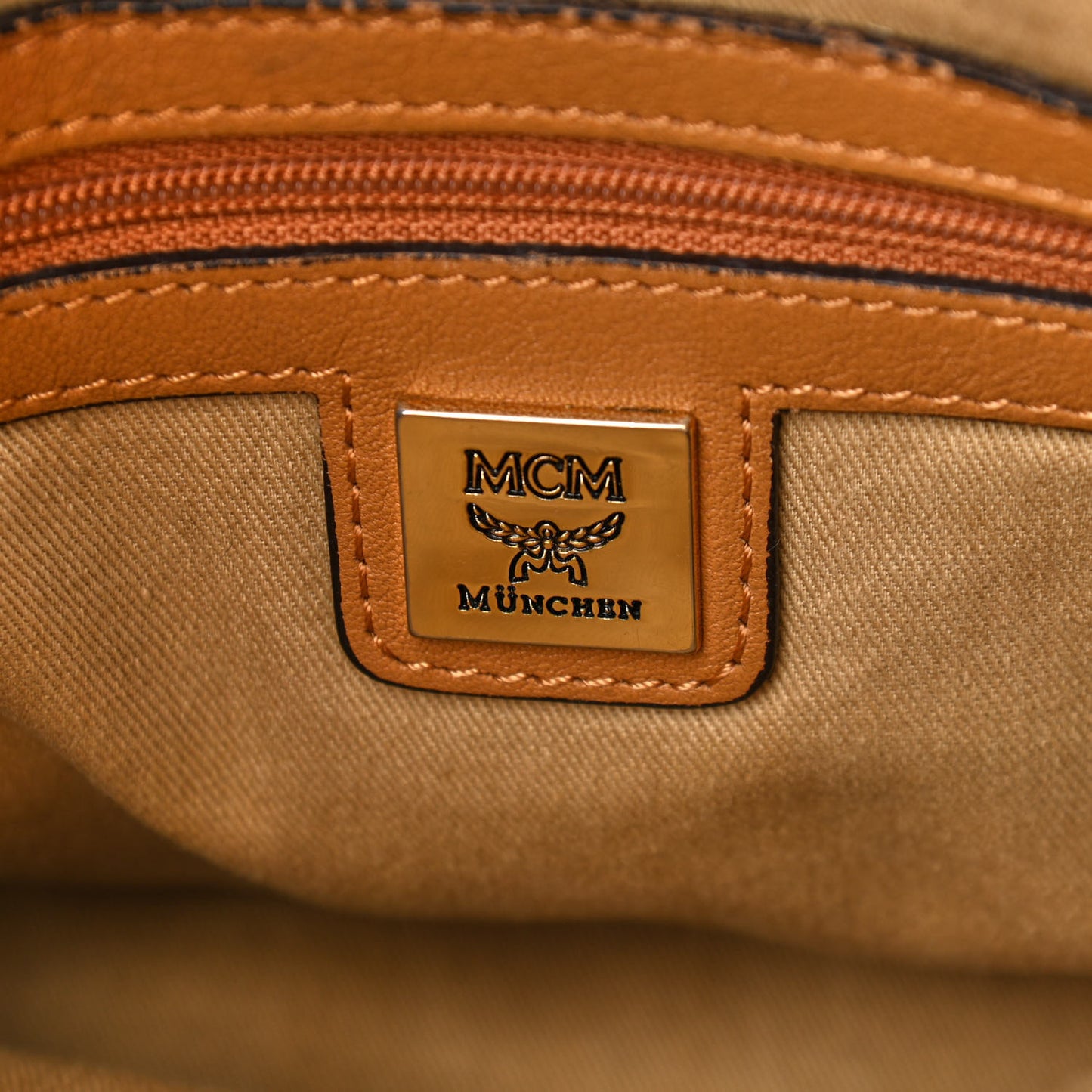 Visetos Medium Essentials Shopper Tote Cognac