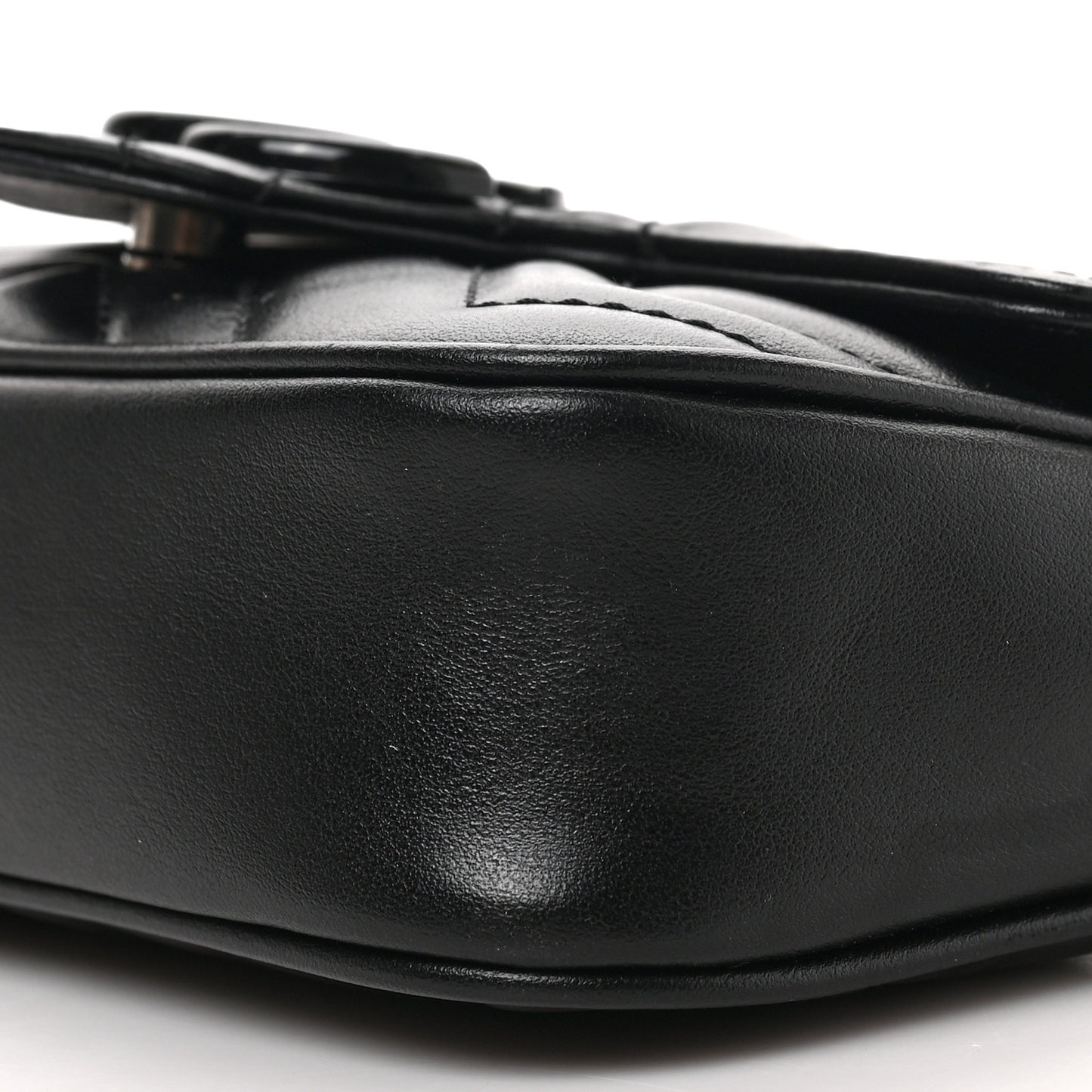 Calfskin Matelasse Monochrome GG Marmont Chain Belt Bag Black