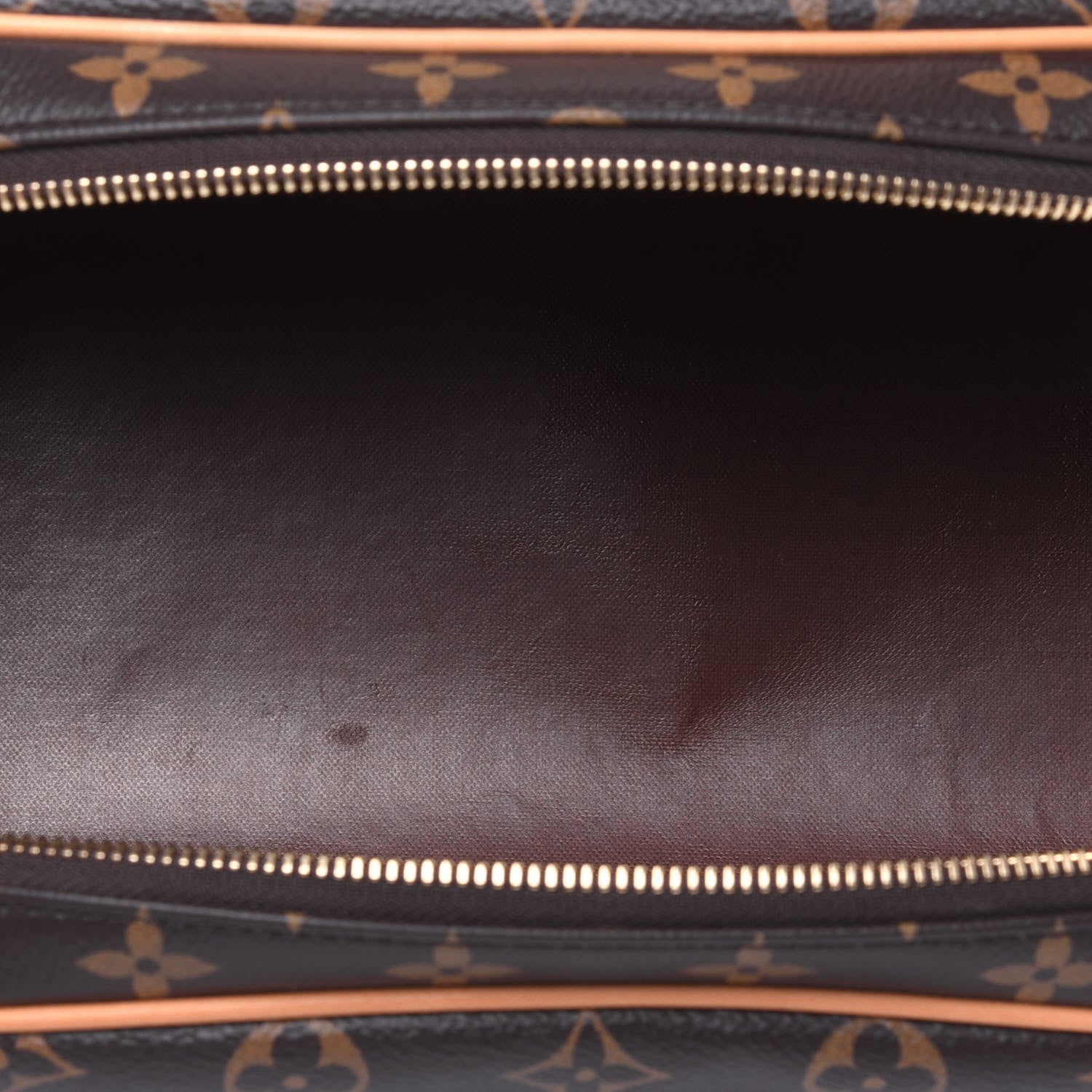 Louis Vuitton Monogram King Size Toiletry Bag 5 of 18