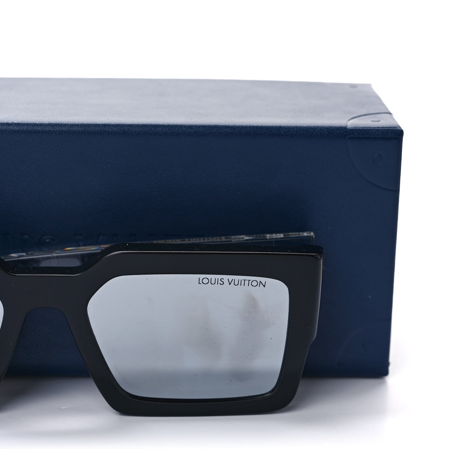 Louis Vuitton LV Clash Square Sunglasses Z1580E Transparent 5 of 8