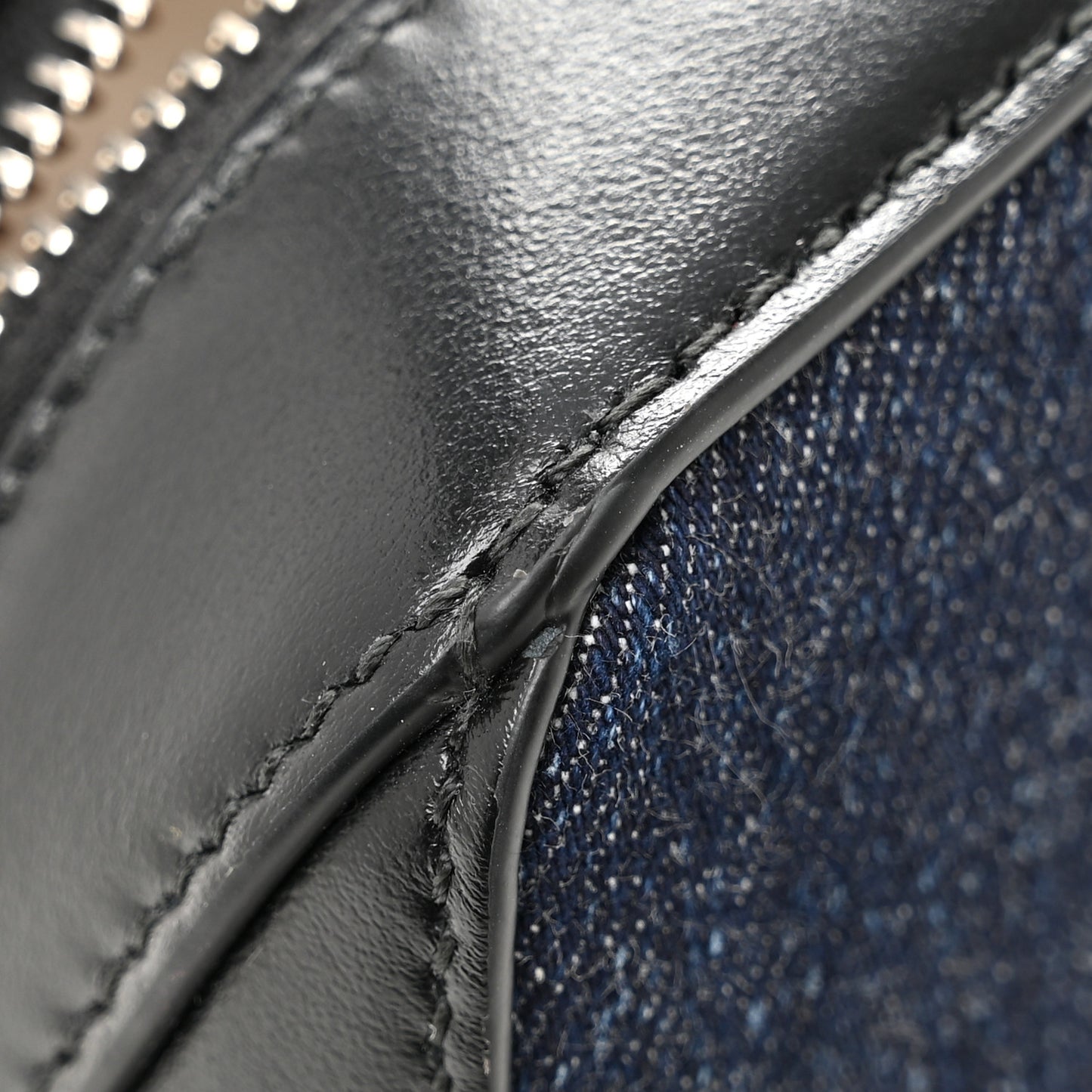Denim Calfskin Medium Le Teckel Bag Bleu Denim