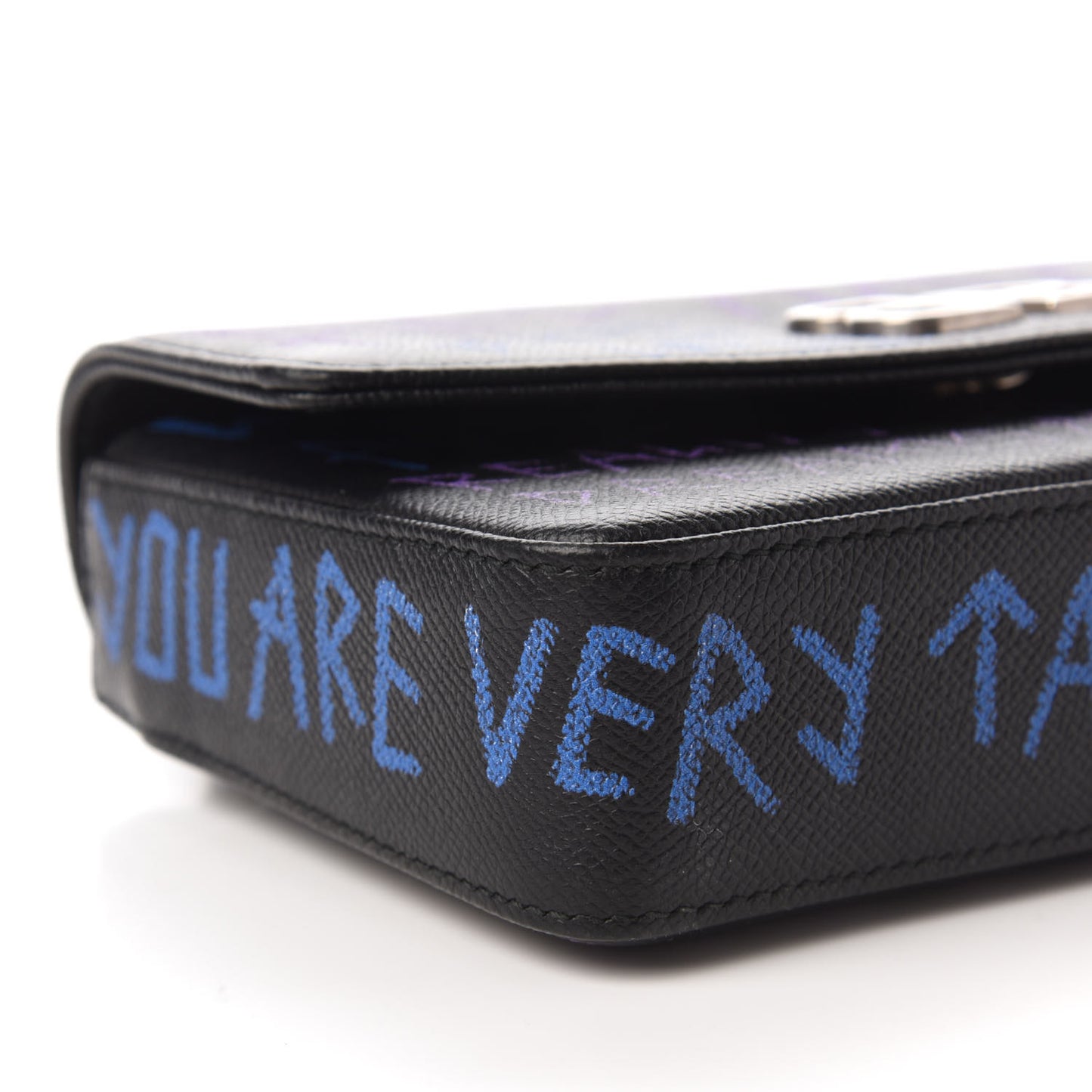 Grained Calfskin Graffiti BB Chain Wallet Black Bleu Violet
