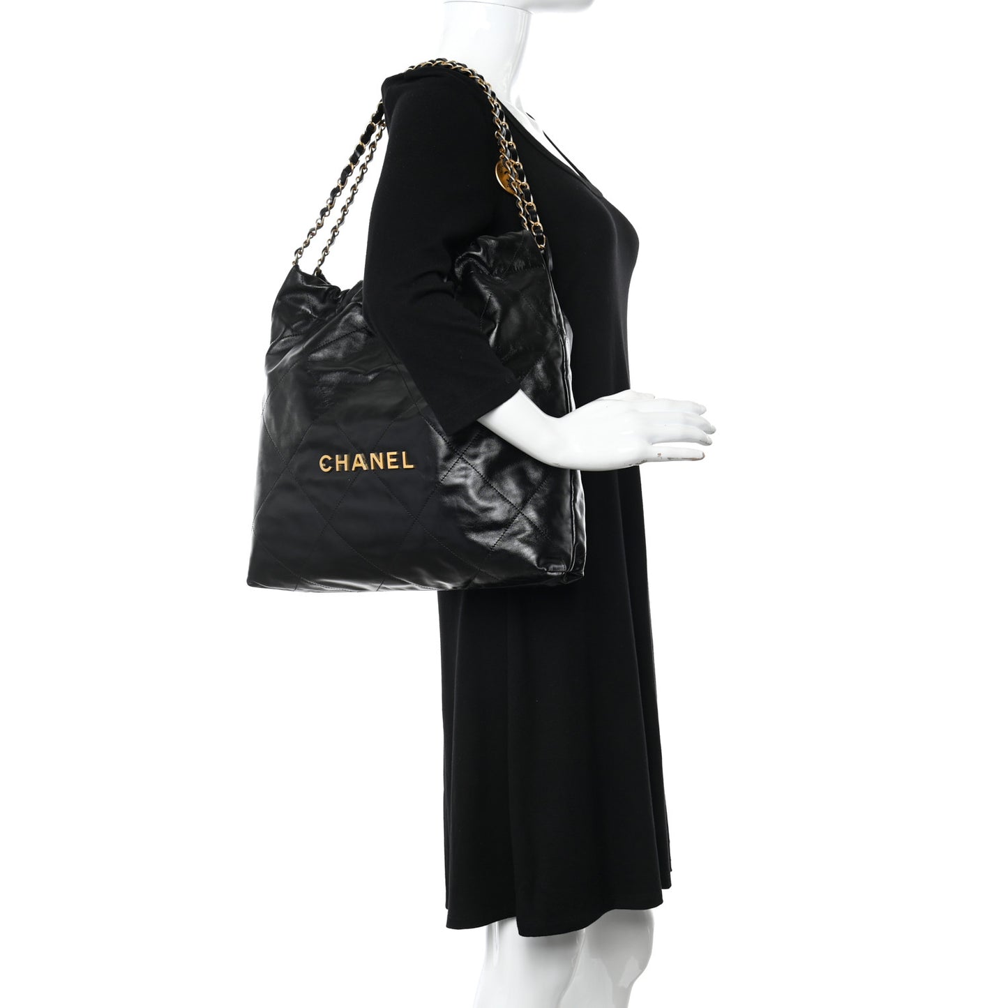 Shiny Calfskin Quilted Chanel 22 Black