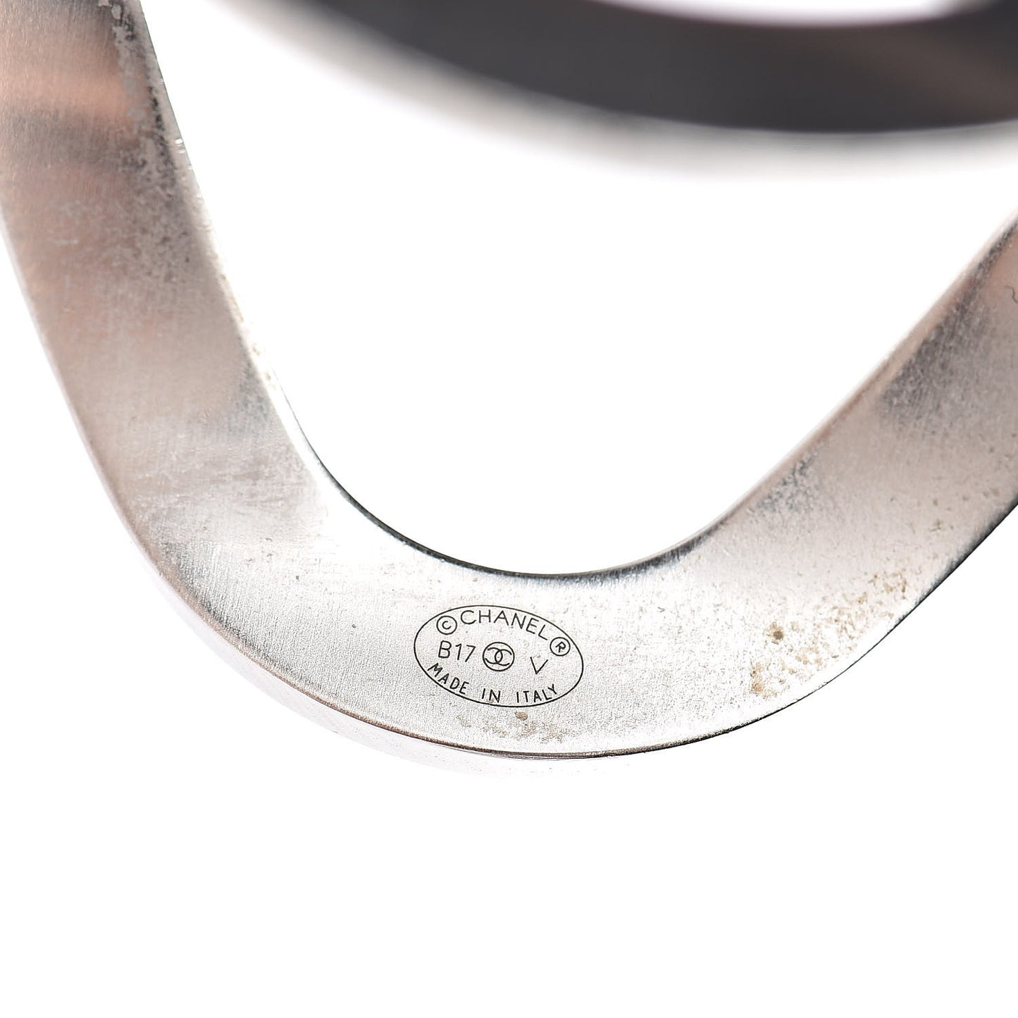 Metal CC Cuff Silver