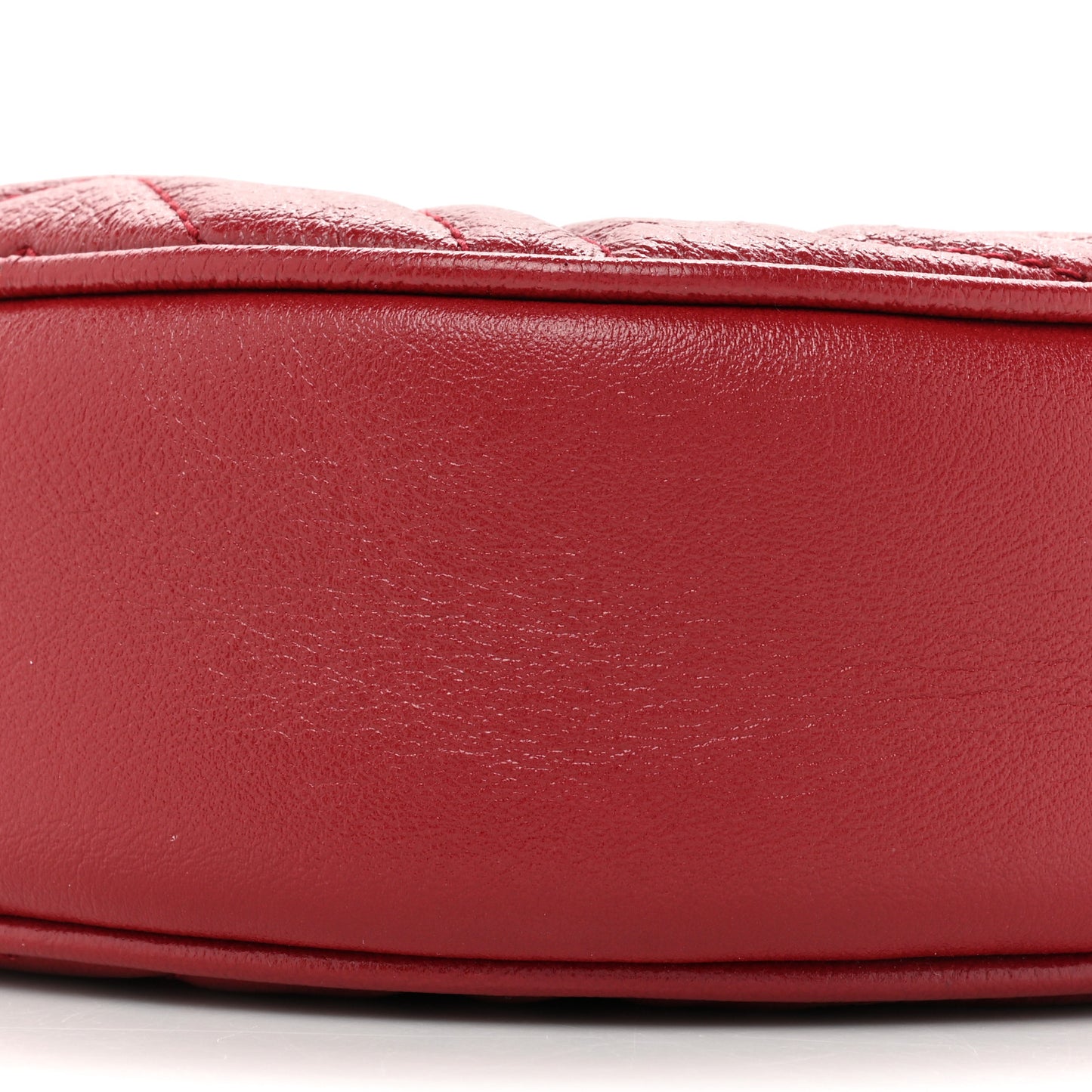 Glazed Calfskin Matelasse Heart Mini GG Marmont Round Shoulder Bag Romantic Cerise