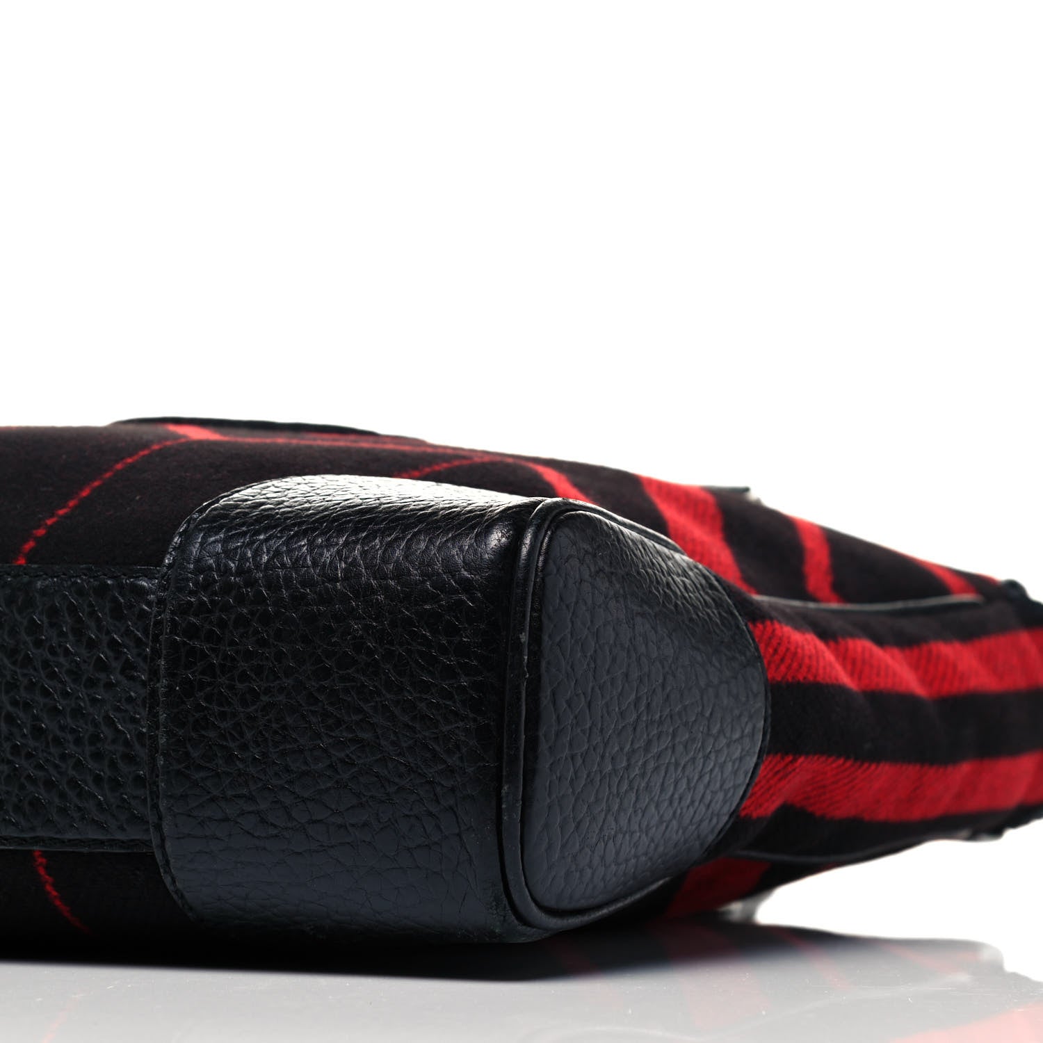Louis Vuitton Wool Vail Blanket Cabas Red 6 of 14