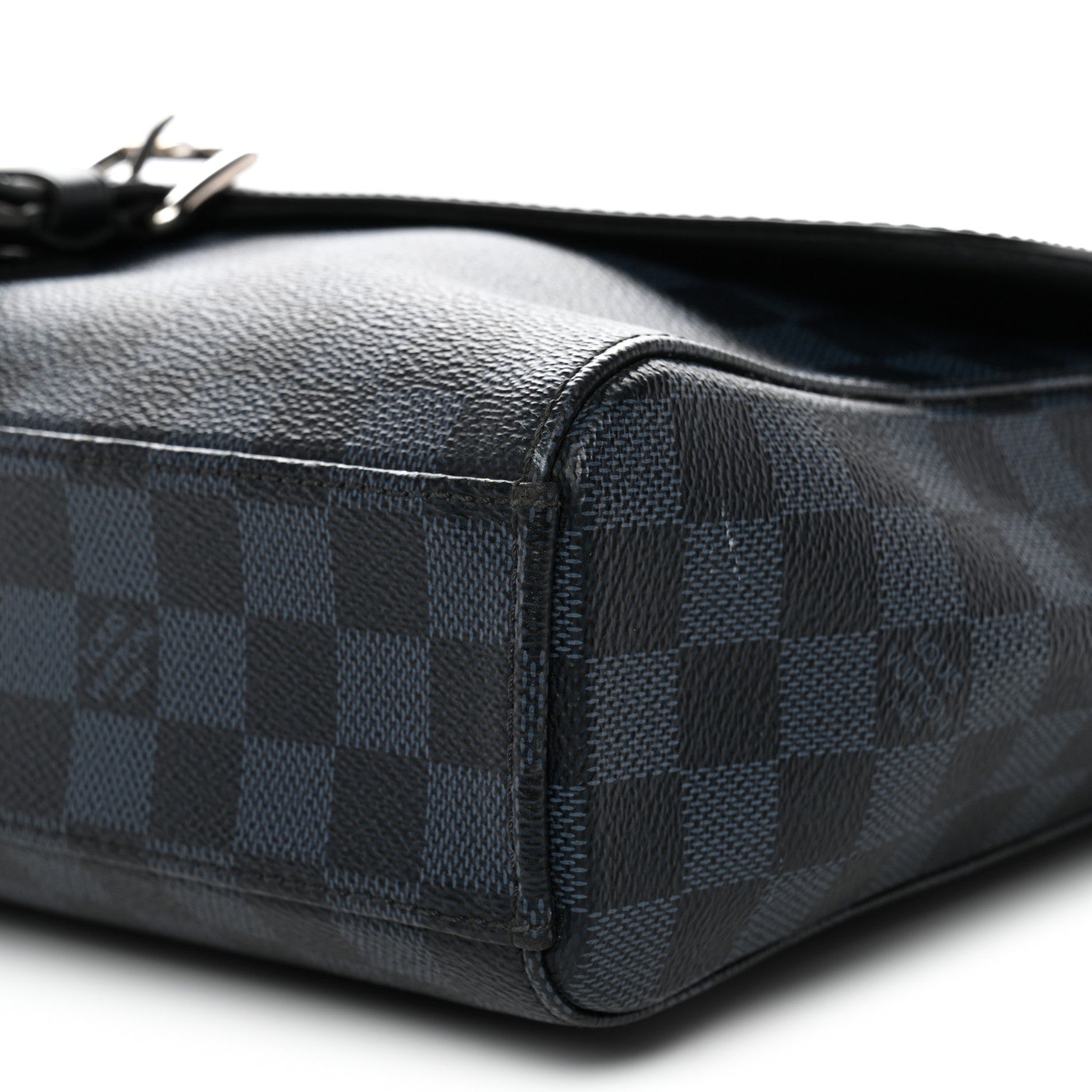Louis Vuitton Damier Cobalt Newport Messenger MM 9 of 11